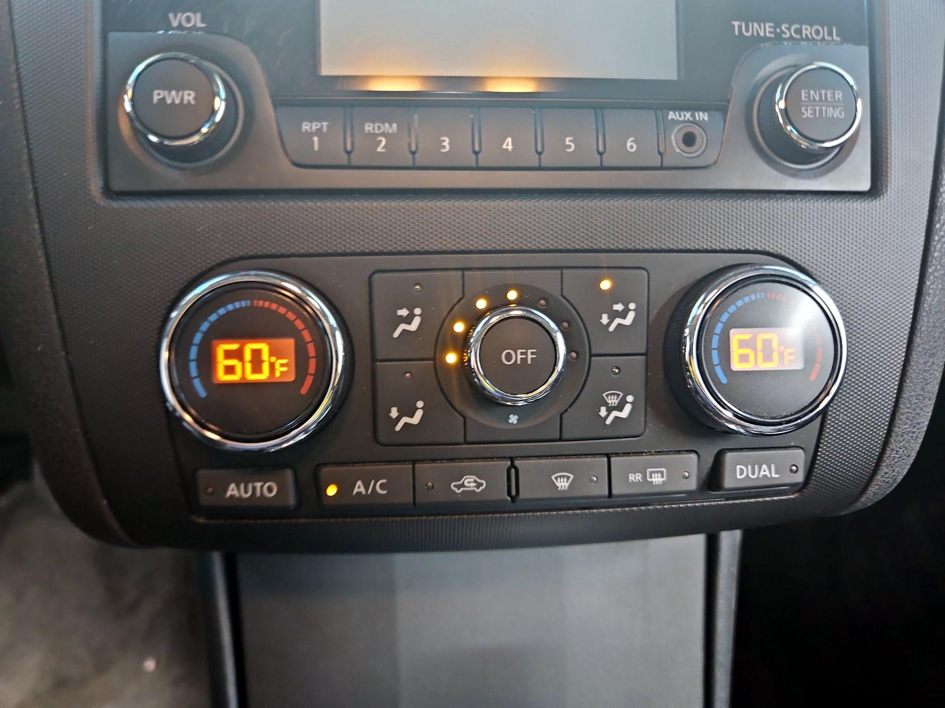 Thumbnail: 2013 Nissan Altima - 16