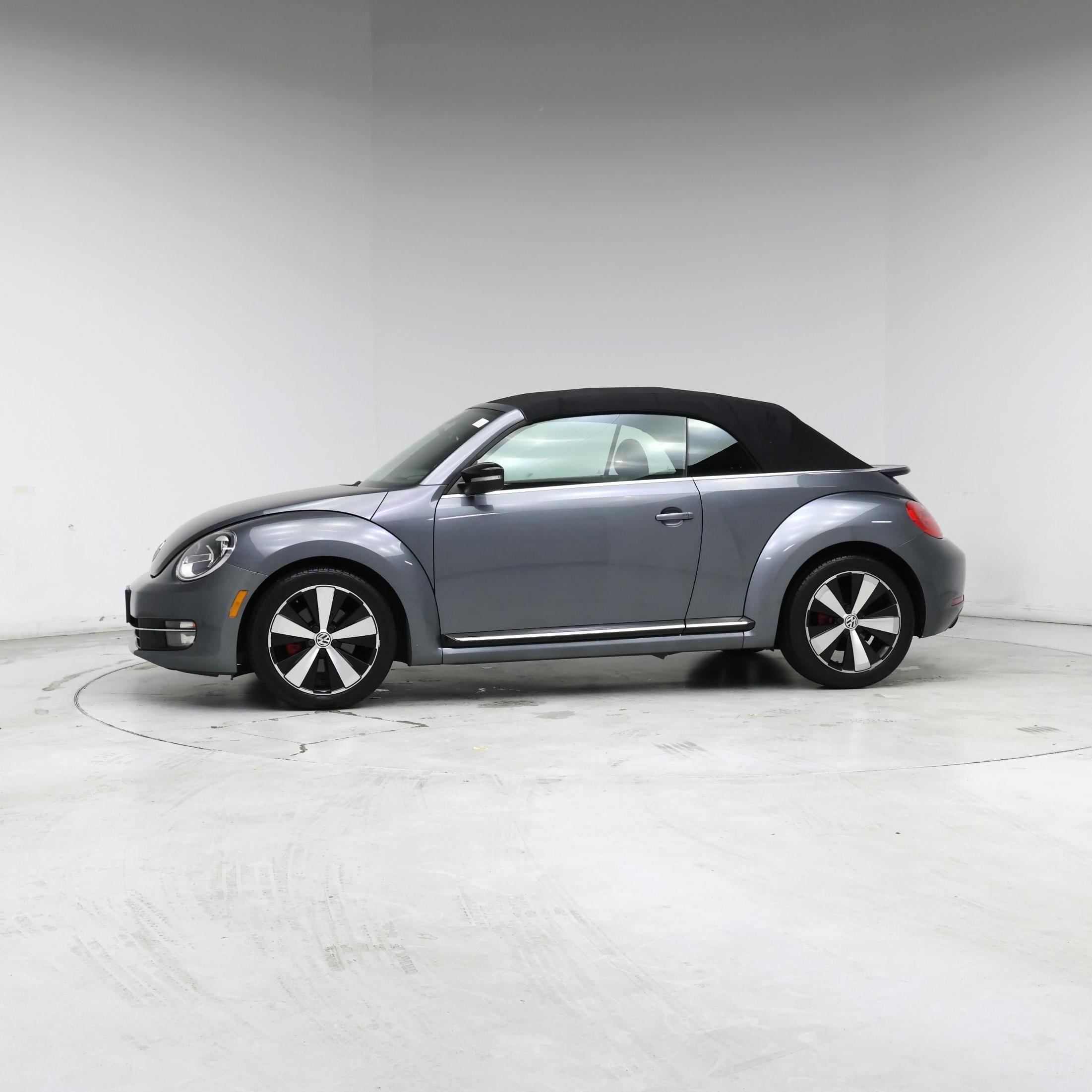 Thumbnail: 2013 Volkswagen Beetle - 3