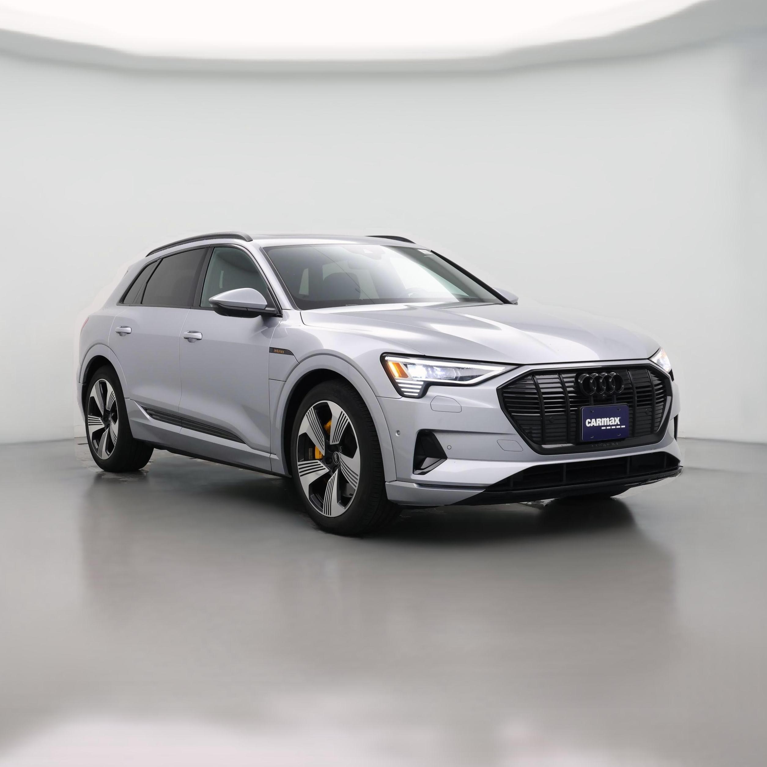 Thumbnail: 2022 Audi e-tron - 1
