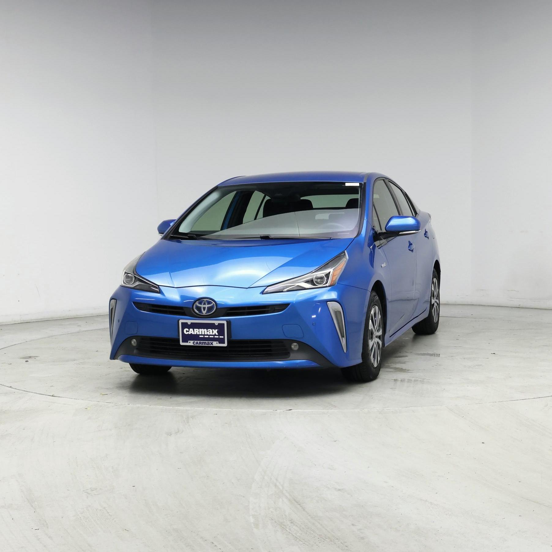 Thumbnail: 2019 Toyota Prius - 4