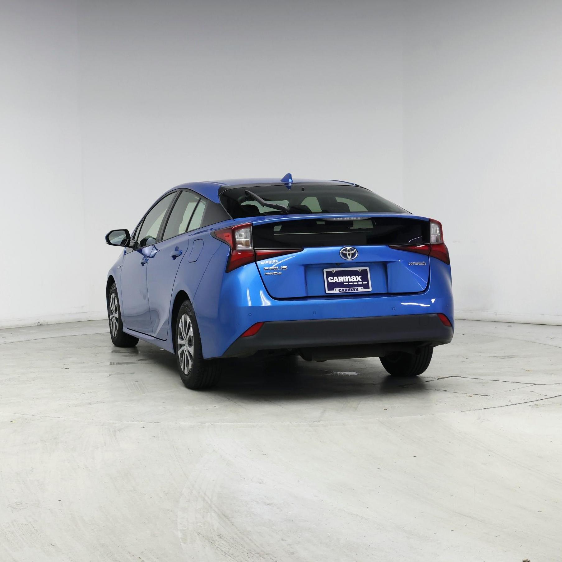 Thumbnail: 2019 Toyota Prius - 6
