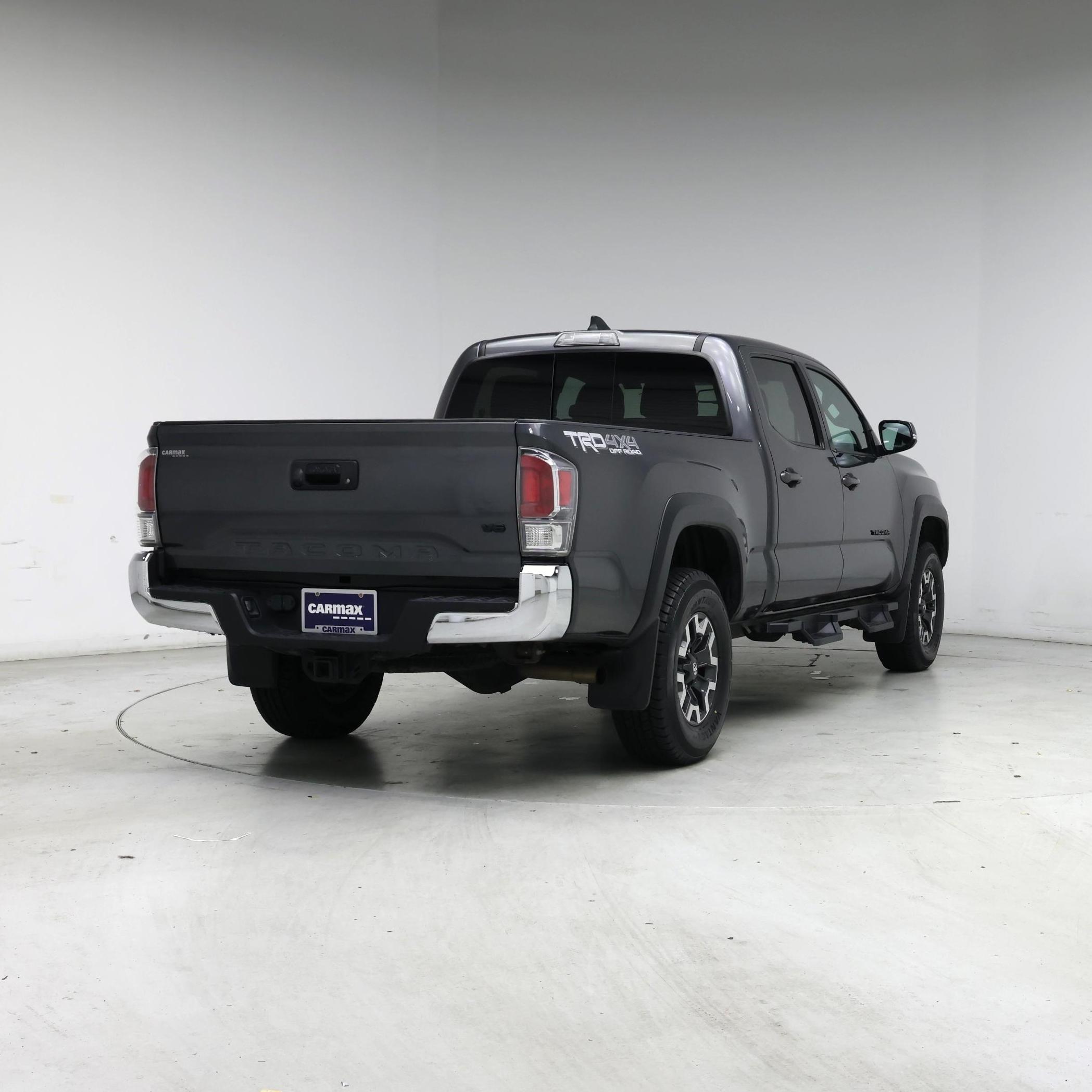 Thumbnail: 2021 Toyota Tacoma - 8