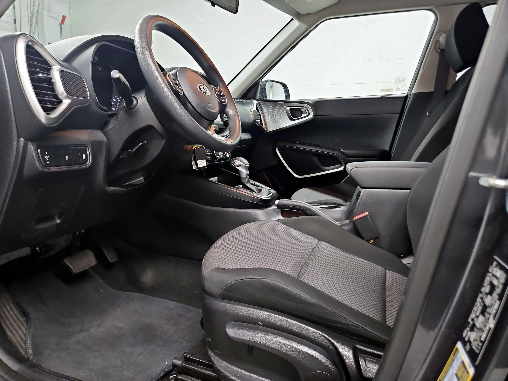 Thumbnail: 2021 Kia Soul - 11