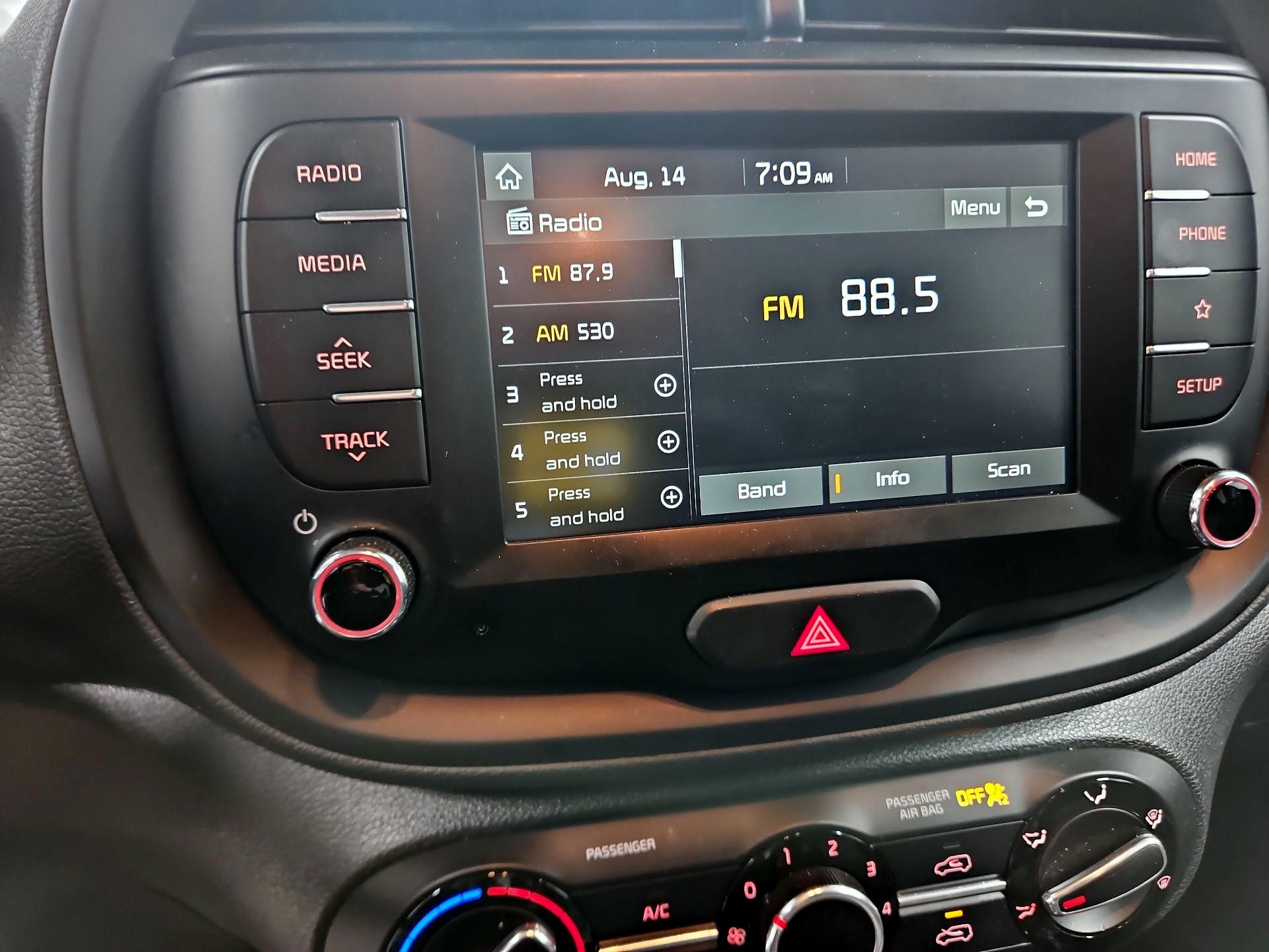 Thumbnail: 2021 Kia Soul - 15