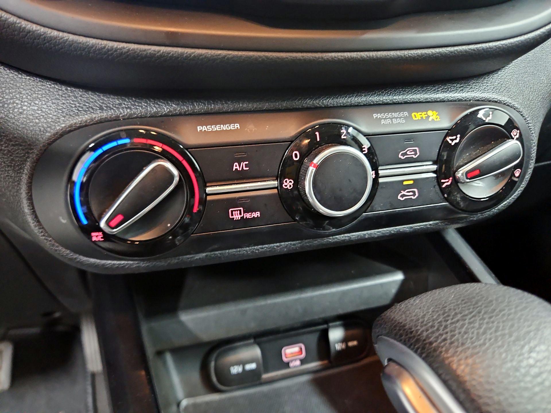 Thumbnail: 2021 Kia Soul - 16