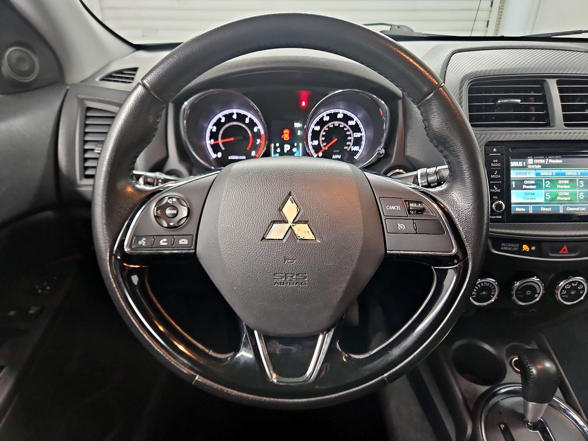 Thumbnail: 2017 Mitsubishi Outlander Sport - 10