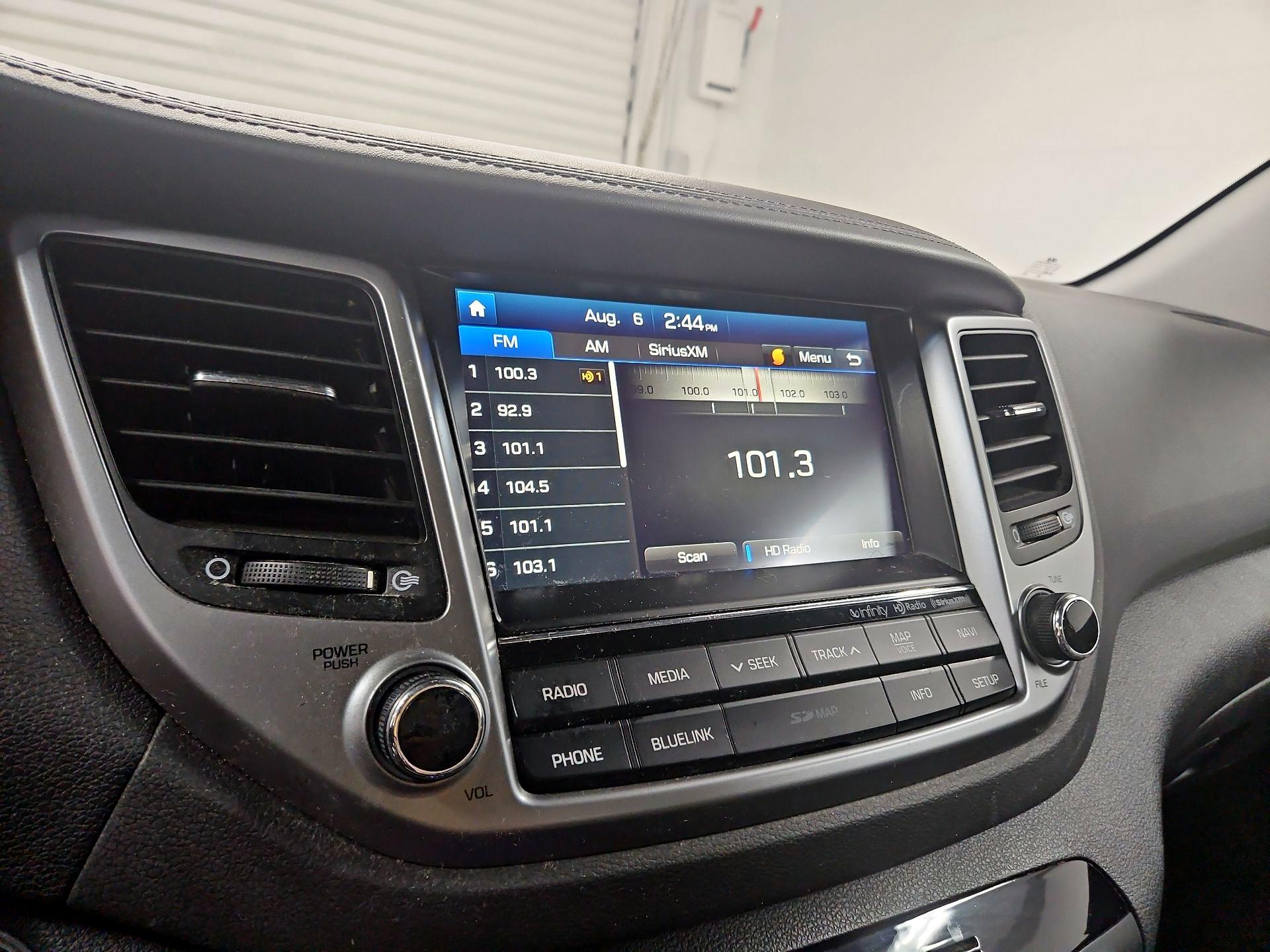Thumbnail: 2017 Hyundai Tucson - 16