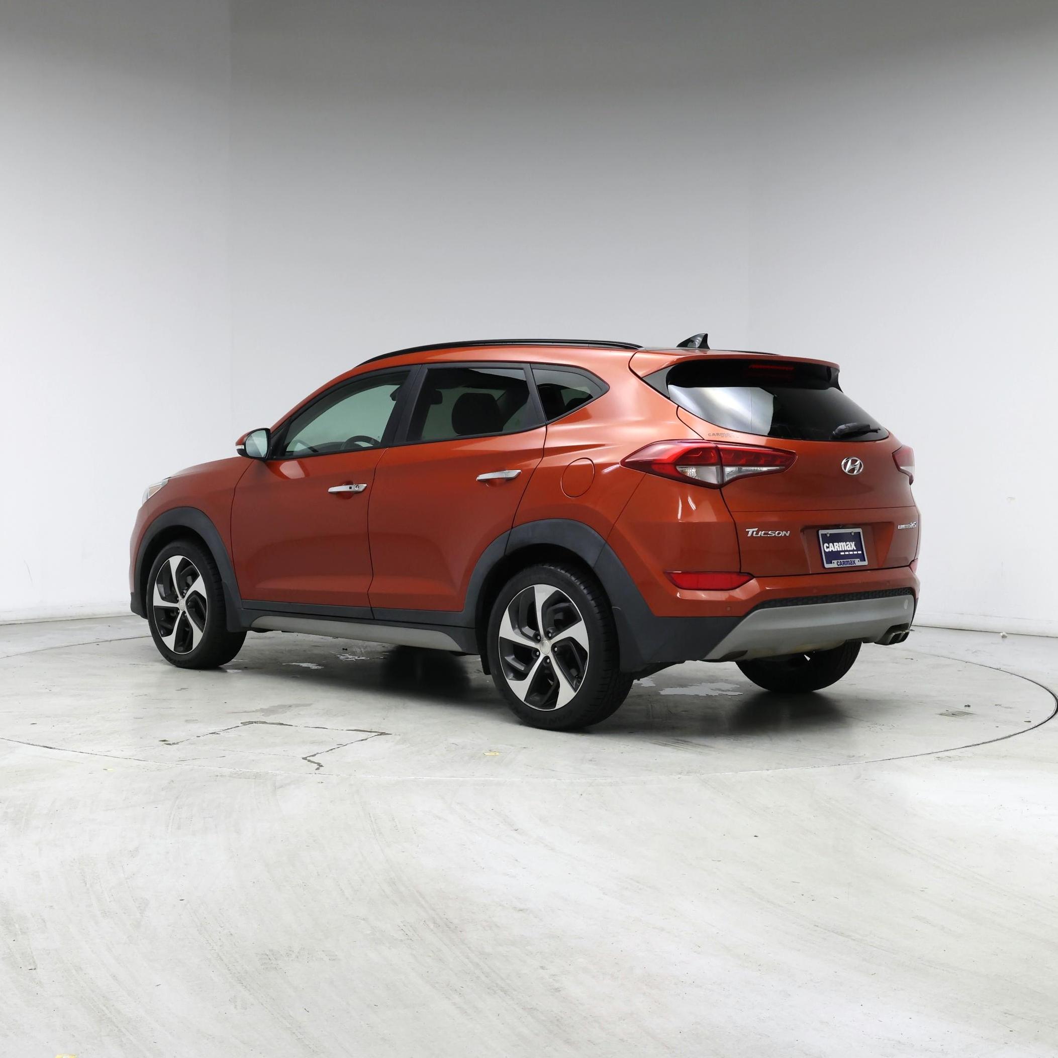 Thumbnail: 2017 Hyundai Tucson - 2