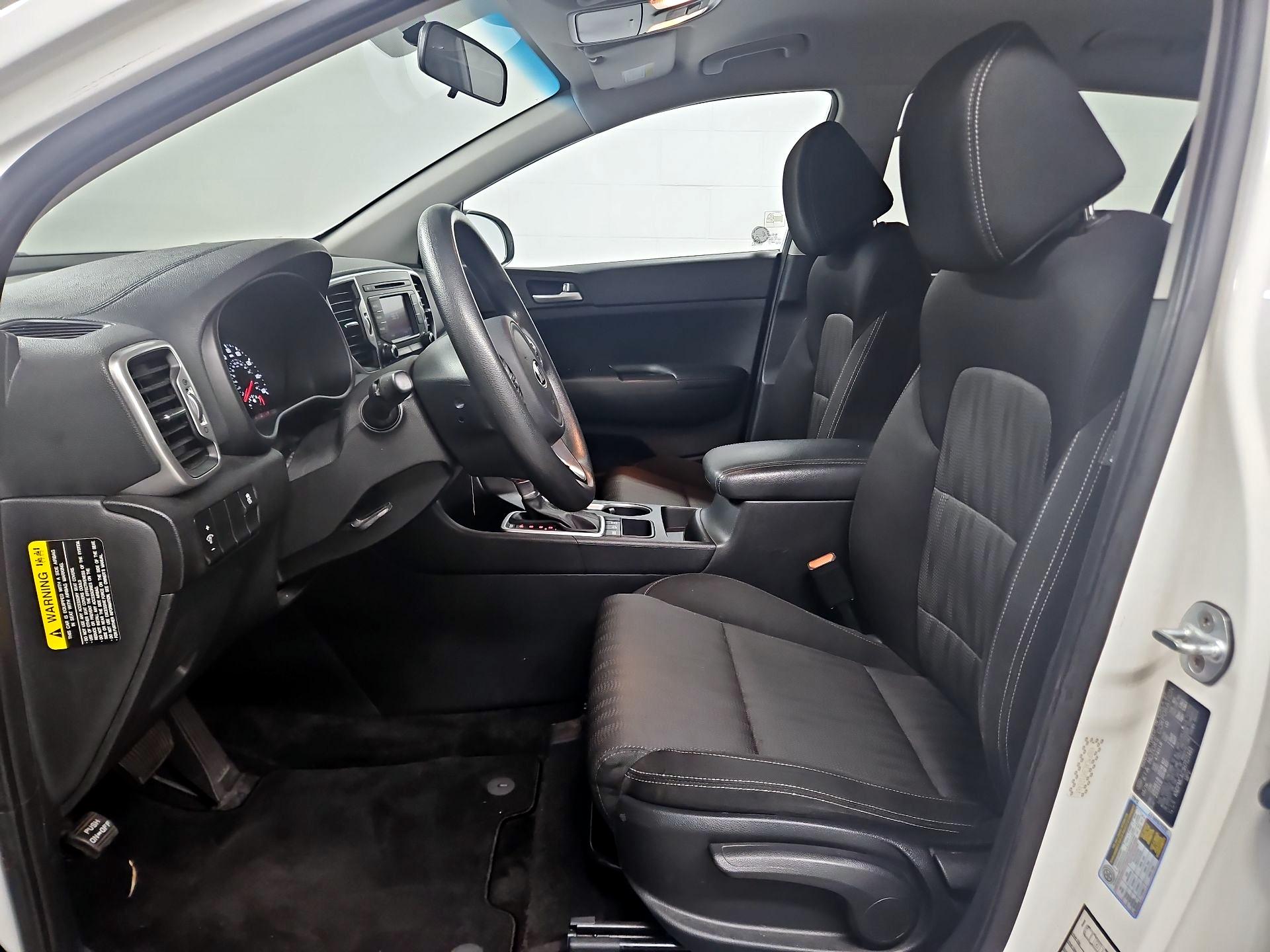 Thumbnail: 2017 Kia Sportage - 11