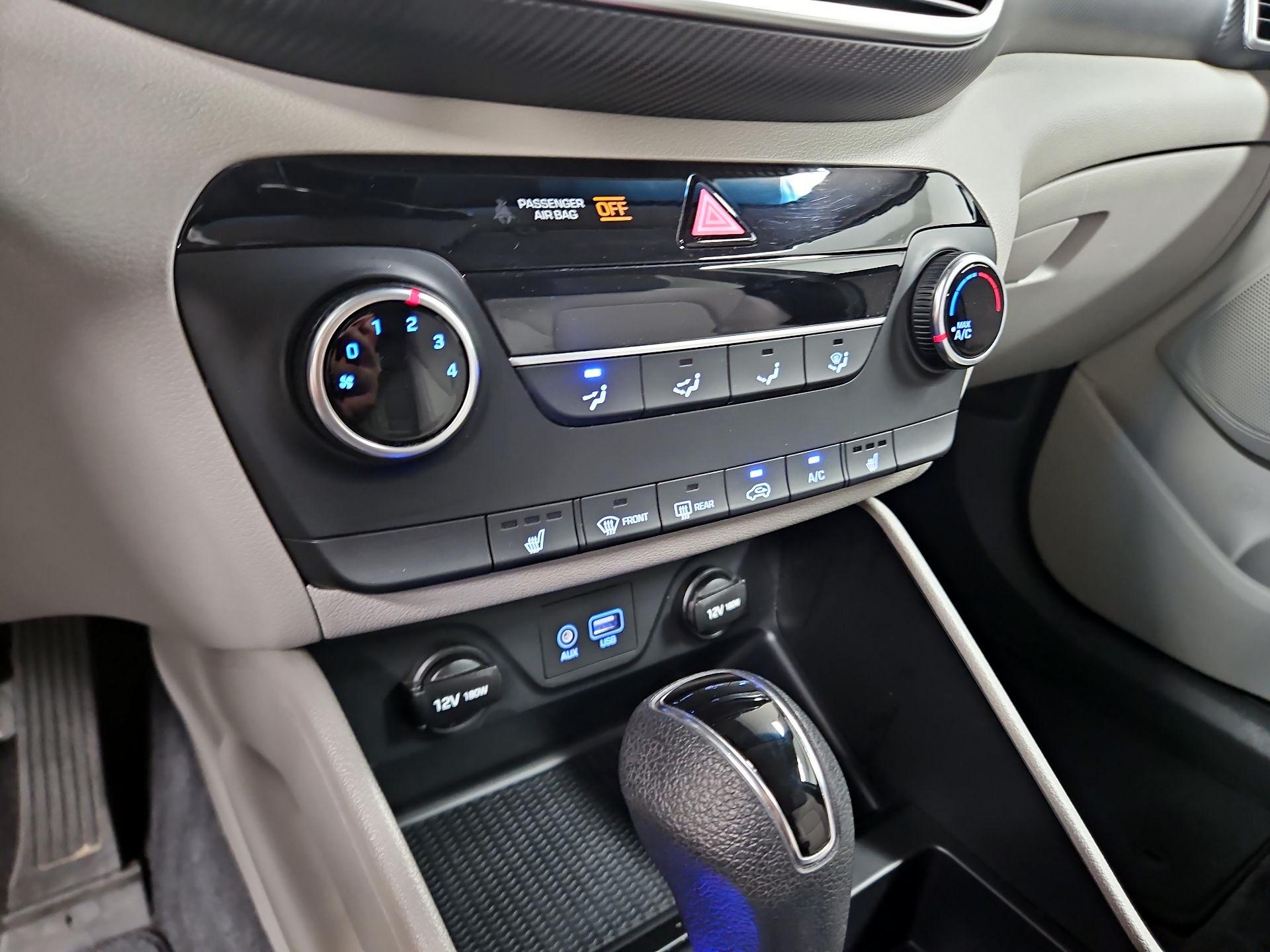 Thumbnail: 2020 Hyundai Tucson - 16