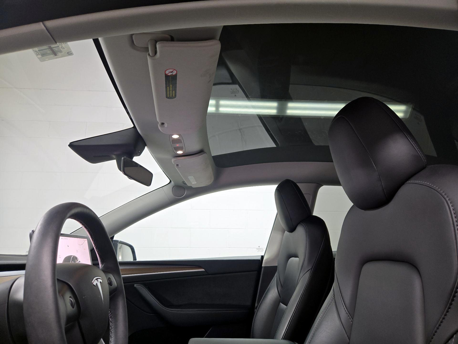 Thumbnail: 2022 Tesla Model Y - 20
