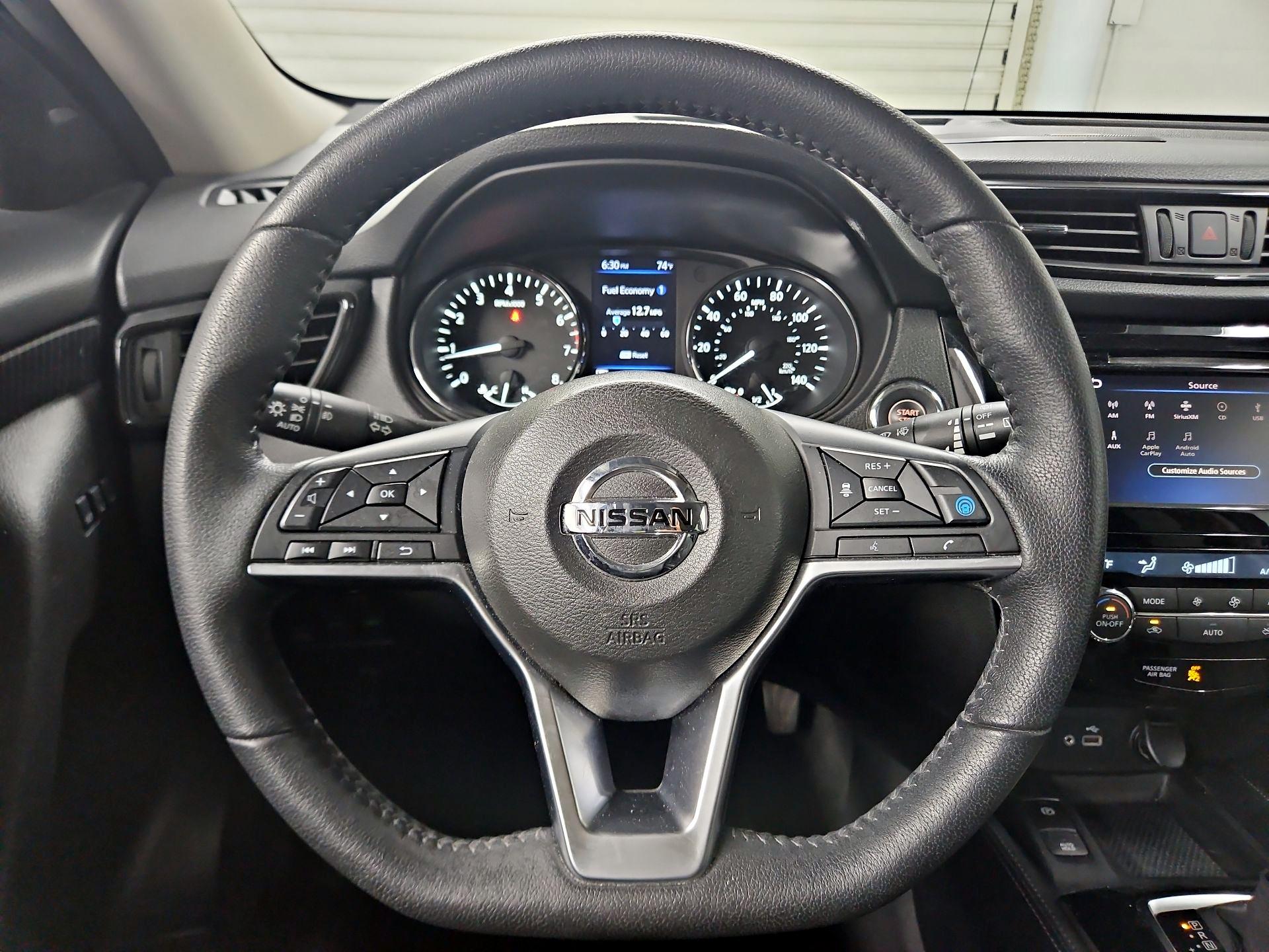 Thumbnail: 2019 Nissan Rogue - 10