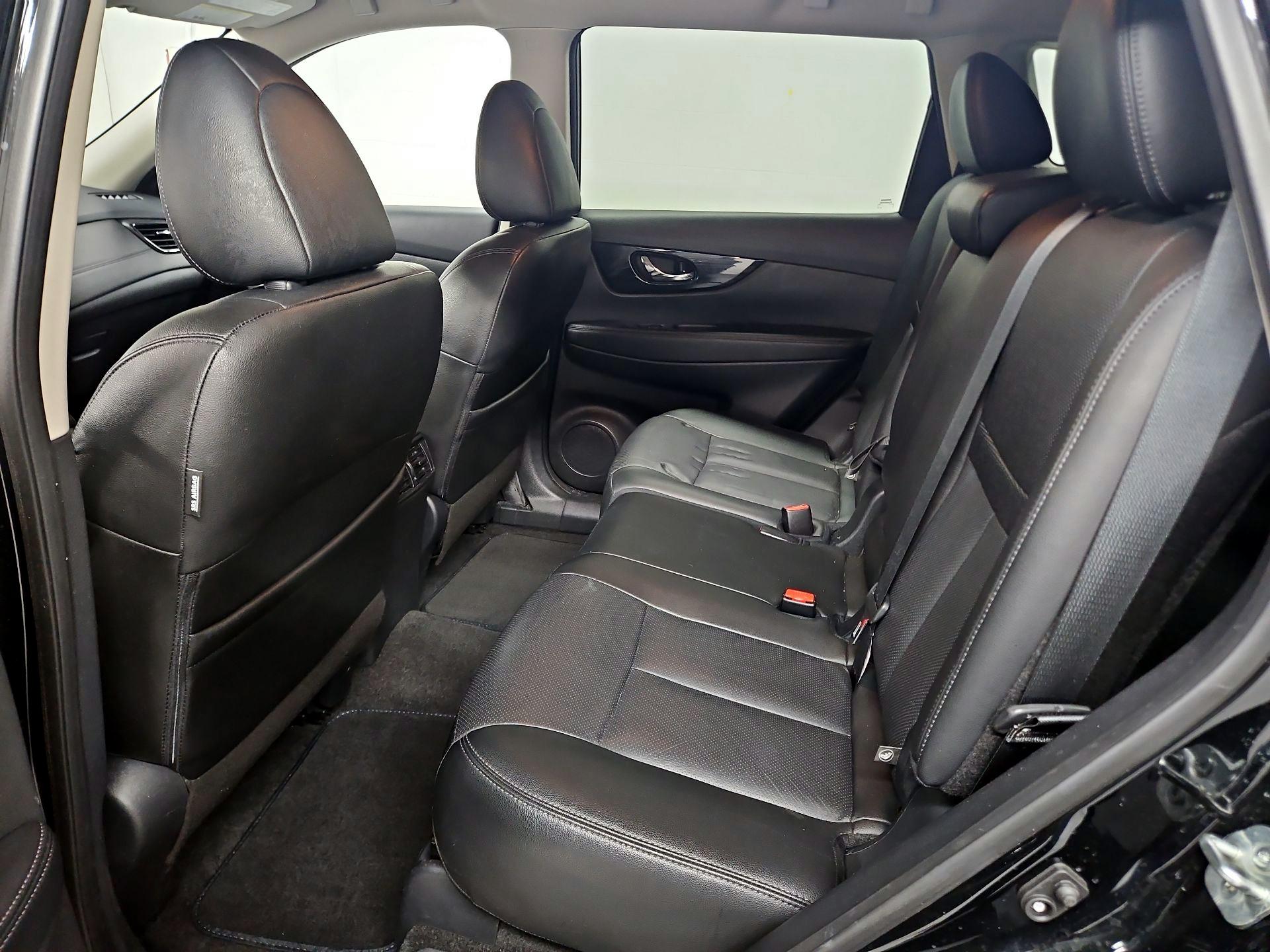 Thumbnail: 2019 Nissan Rogue - 20