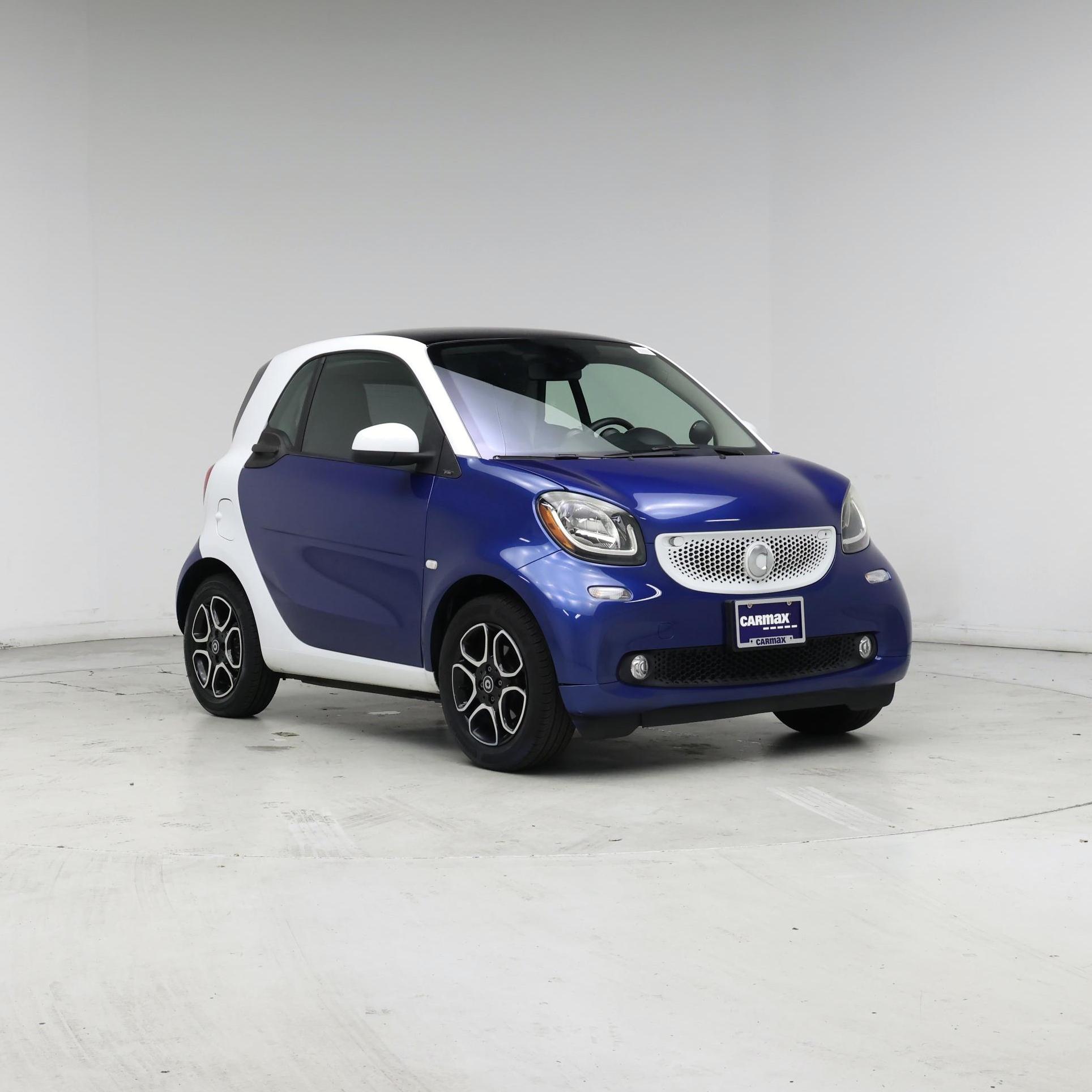 Thumbnail: 2016 smart fortwo - 2