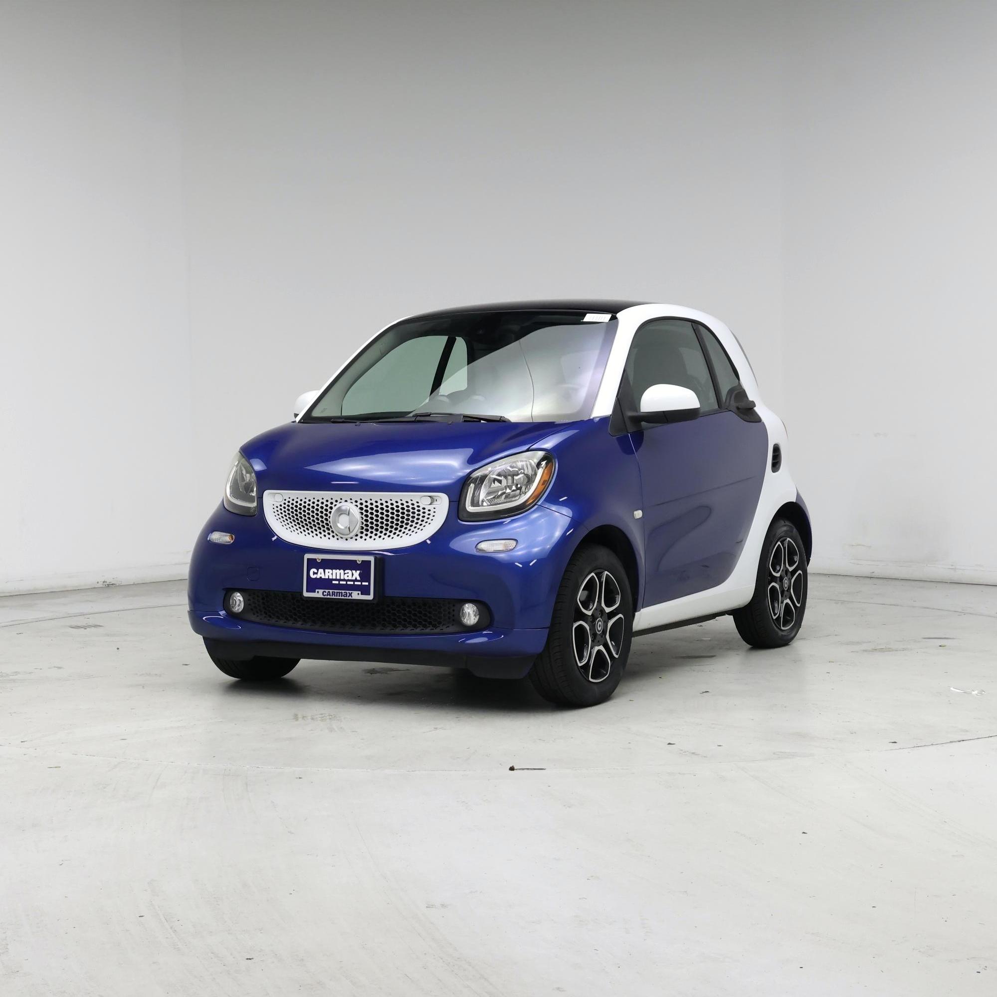 Thumbnail: 2016 smart fortwo - 8