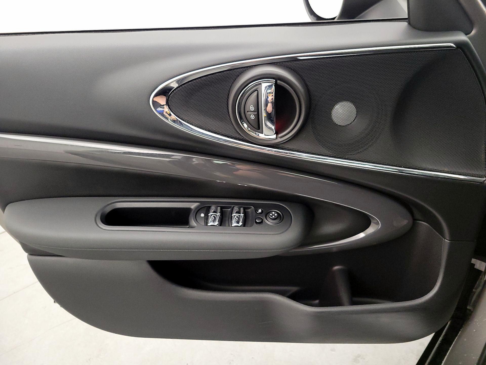 Thumbnail: 2018 MINI Cooper Clubman - 12