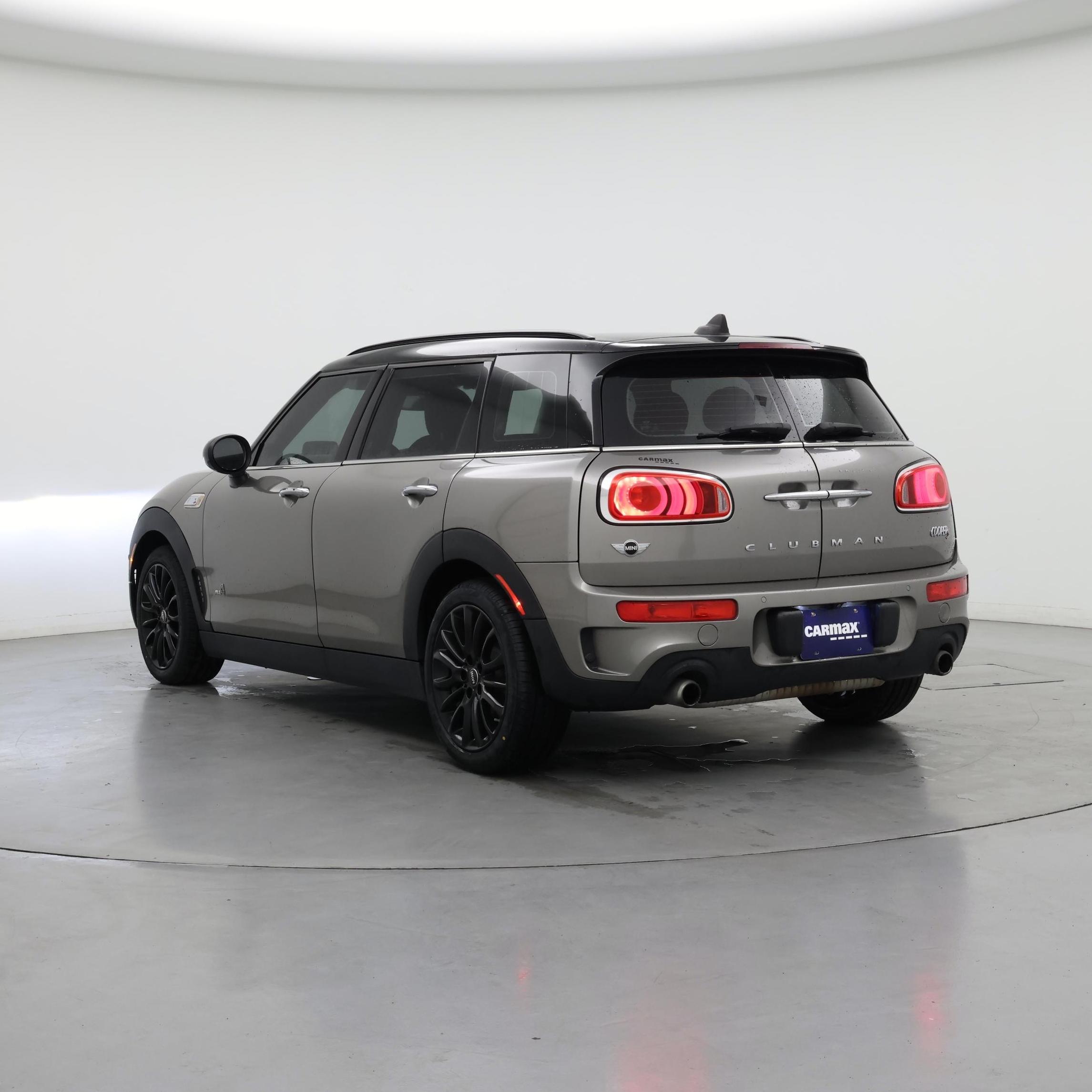 Thumbnail: 2018 MINI Cooper Clubman - 2