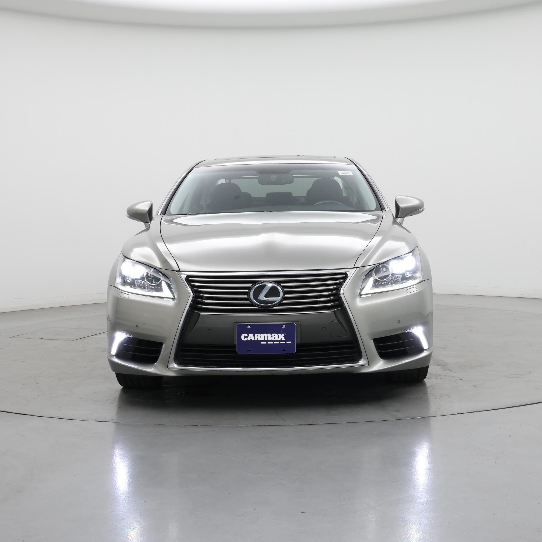 Thumbnail: 2017 Lexus LS - 5
