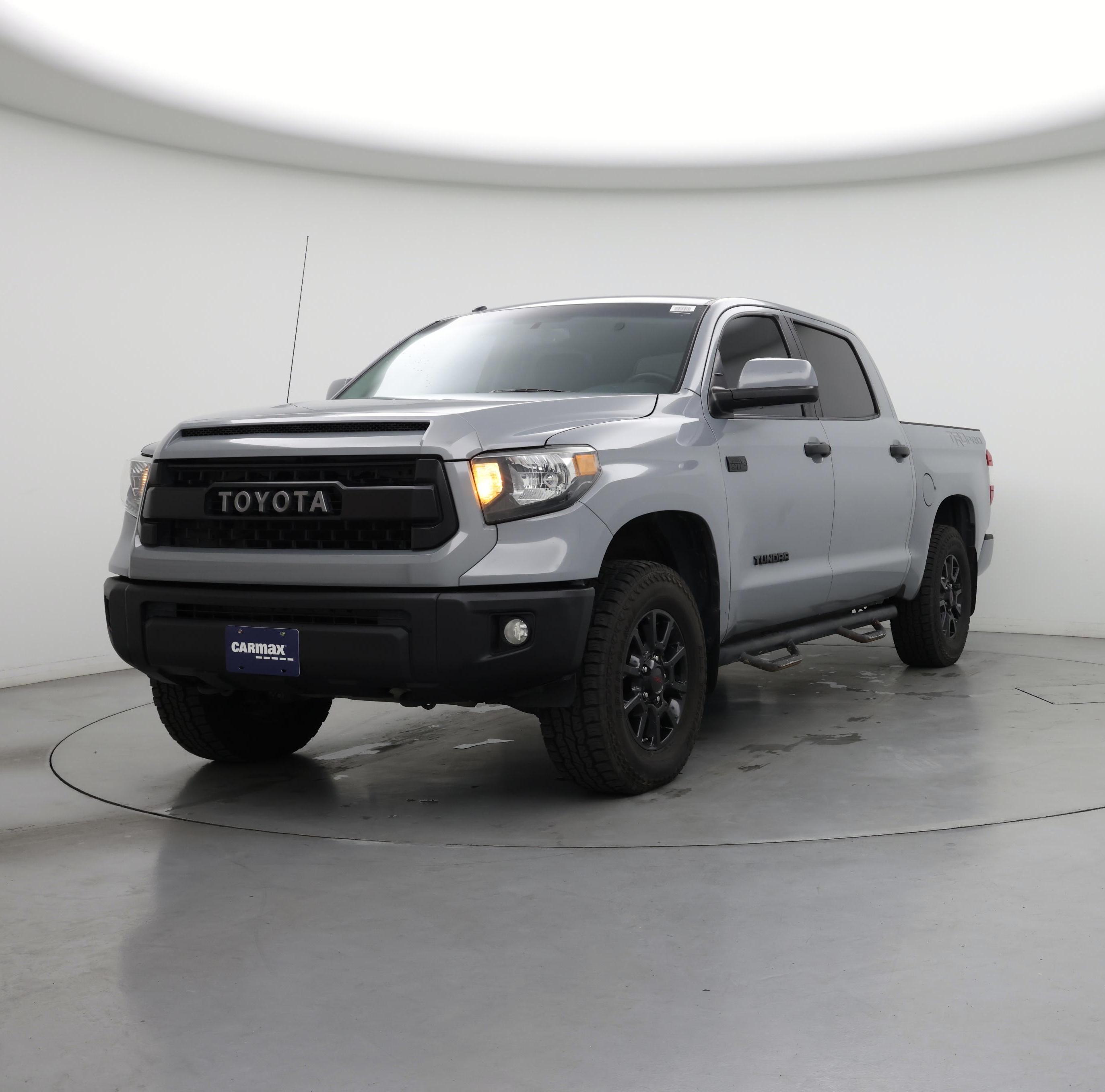Thumbnail: 2017 Toyota Tundra - 4