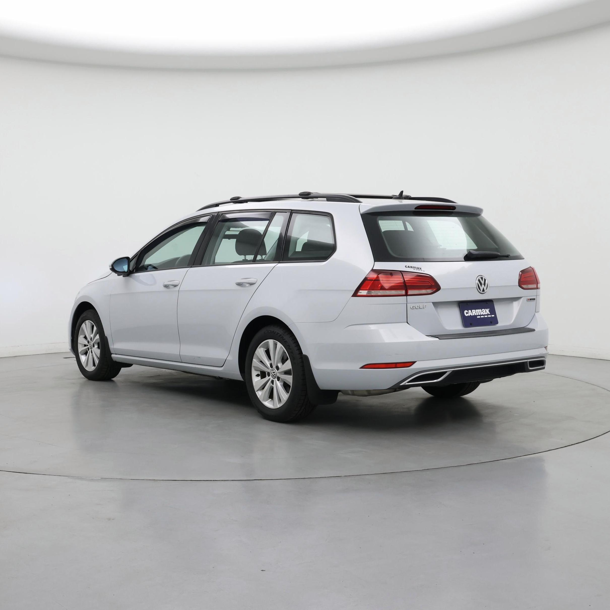 Thumbnail: 2019 Volkswagen Golf - 2