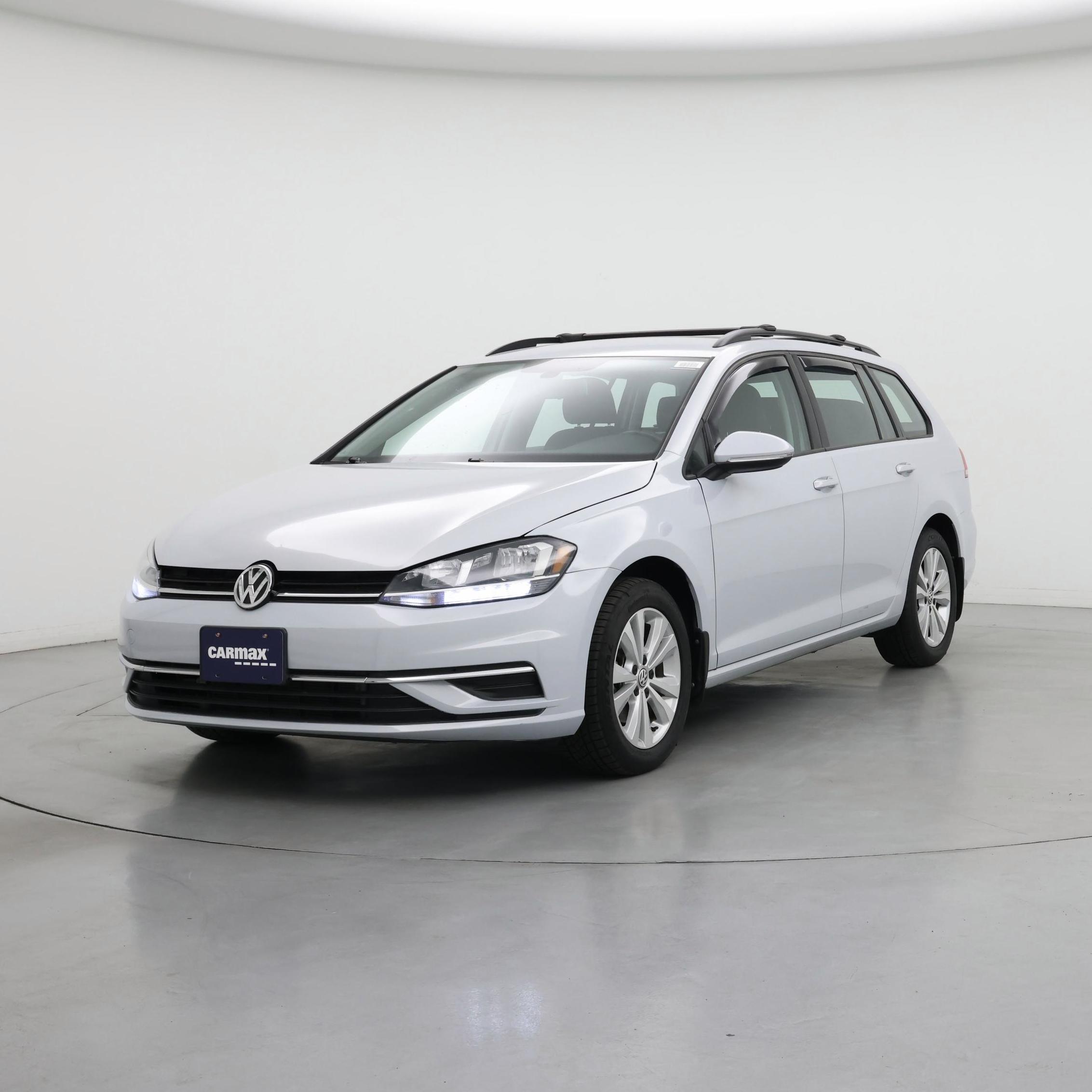 Thumbnail: 2019 Volkswagen Golf - 4