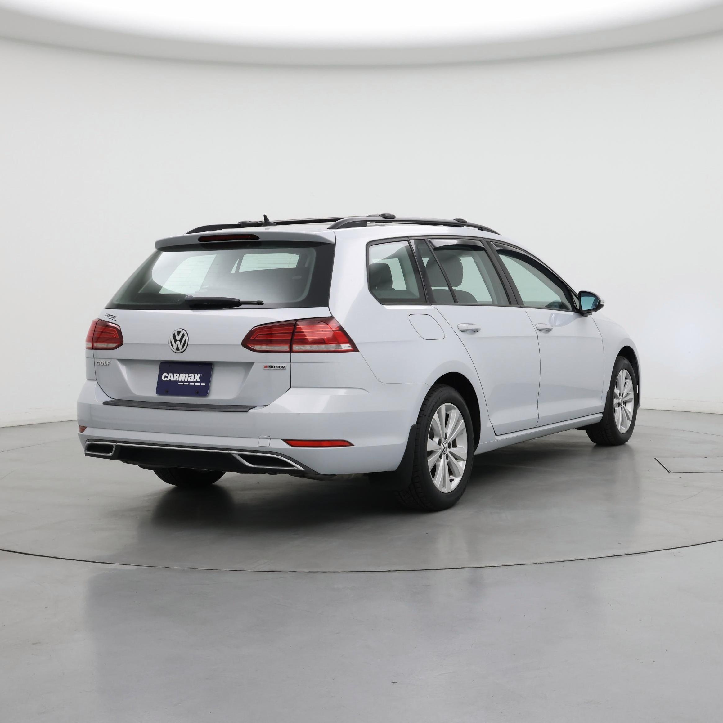 Thumbnail: 2019 Volkswagen Golf - 8