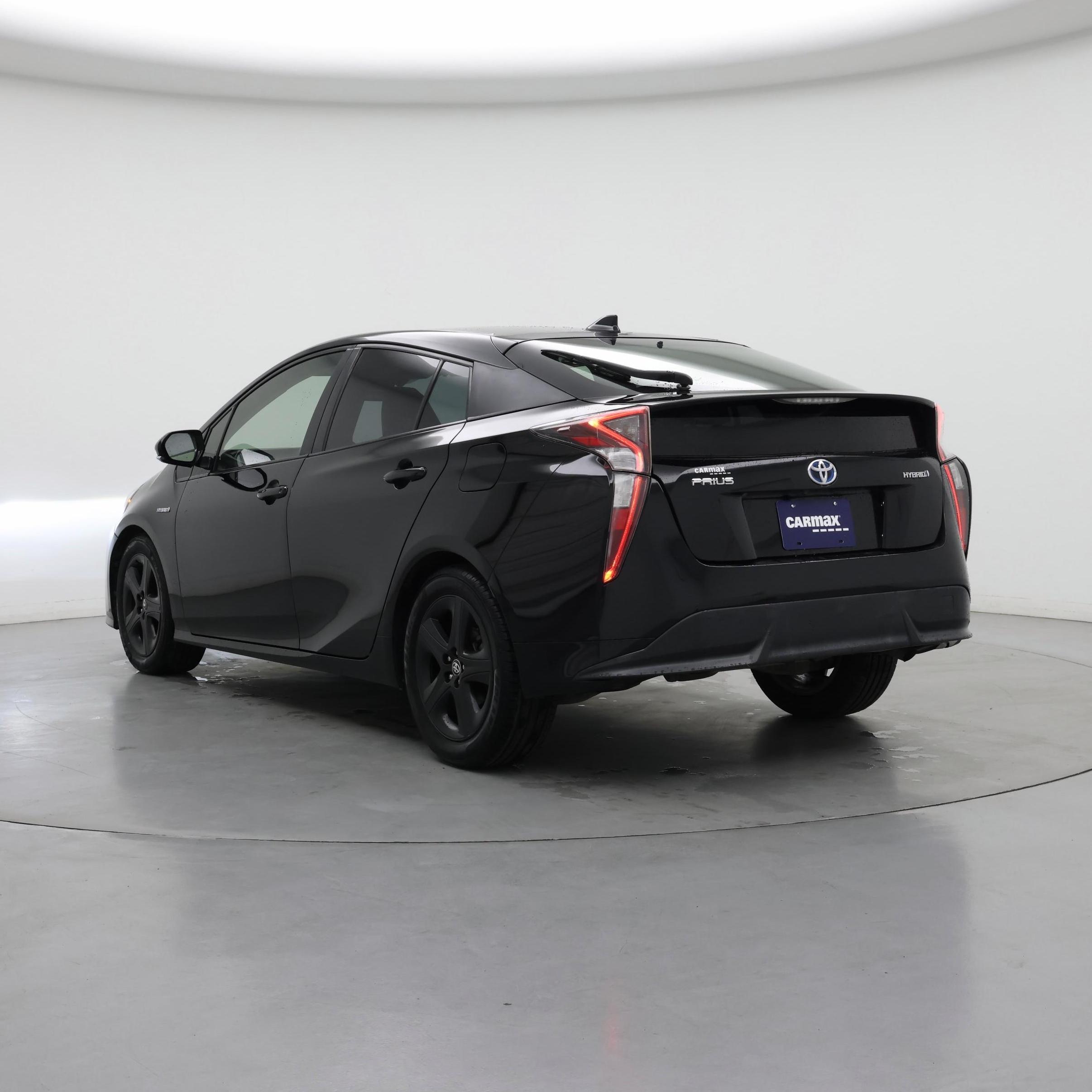 Thumbnail: 2017 Toyota Prius - 2