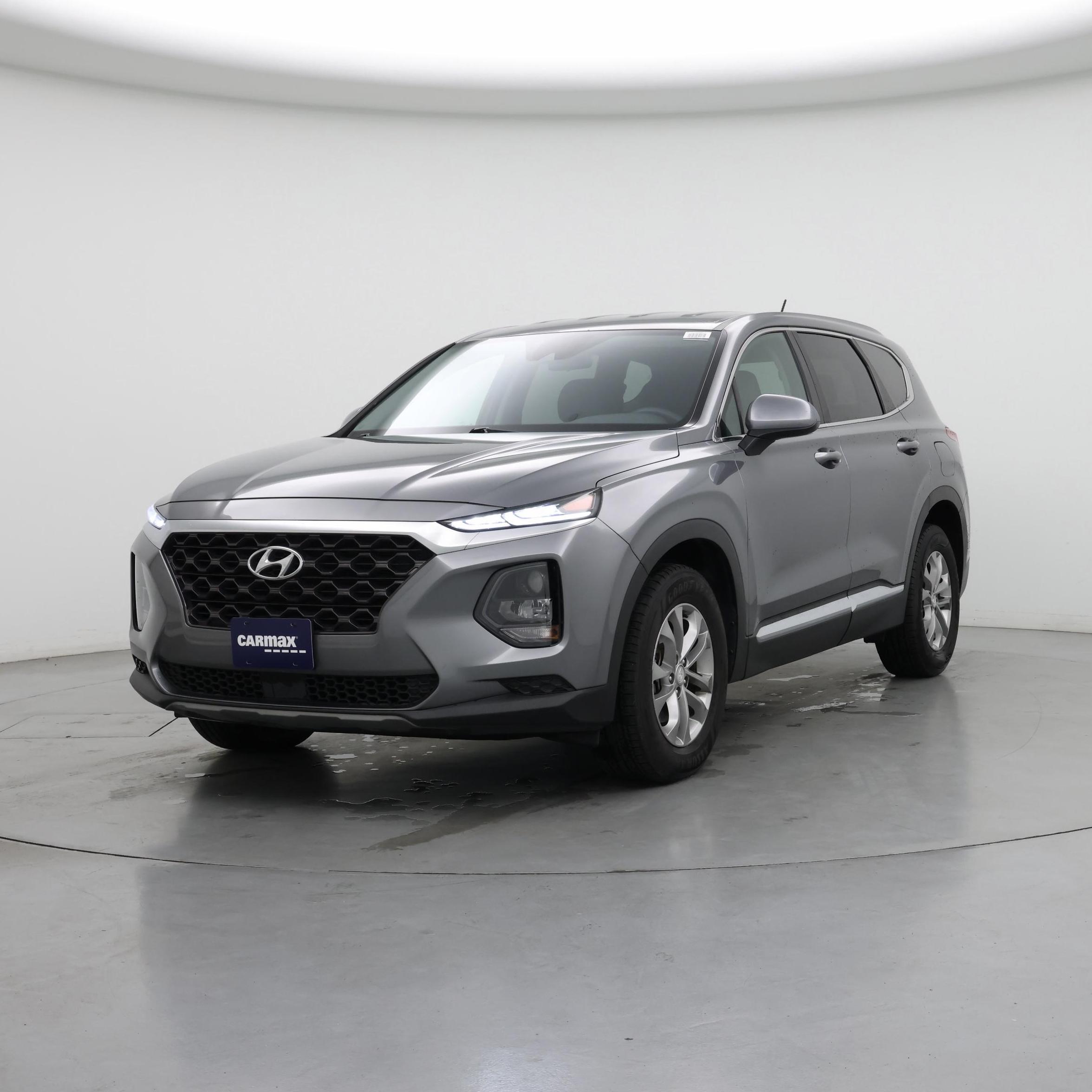 Thumbnail: 2019 Hyundai Santa Fe - 4