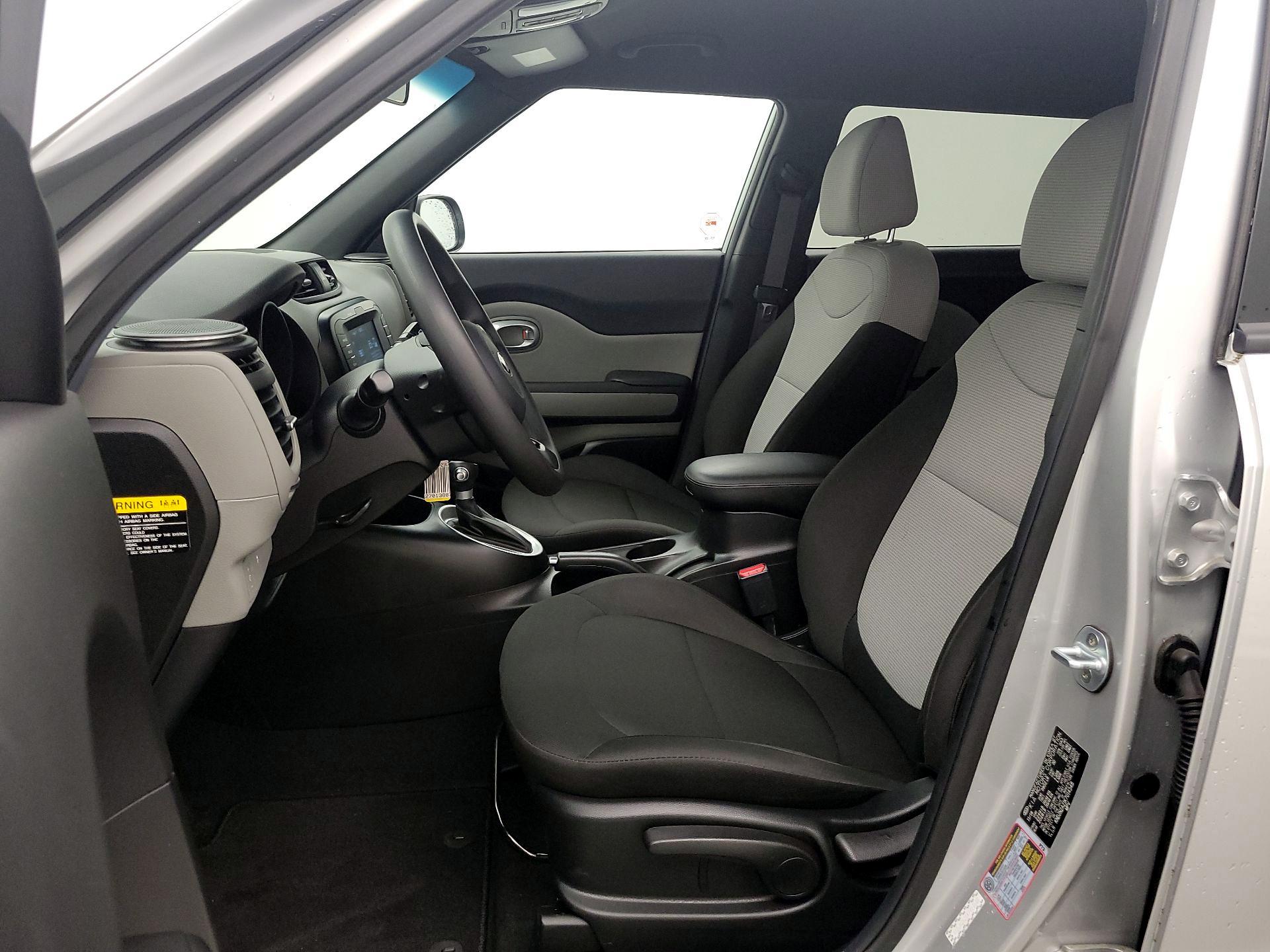 Thumbnail: 2019 Kia Soul - 11