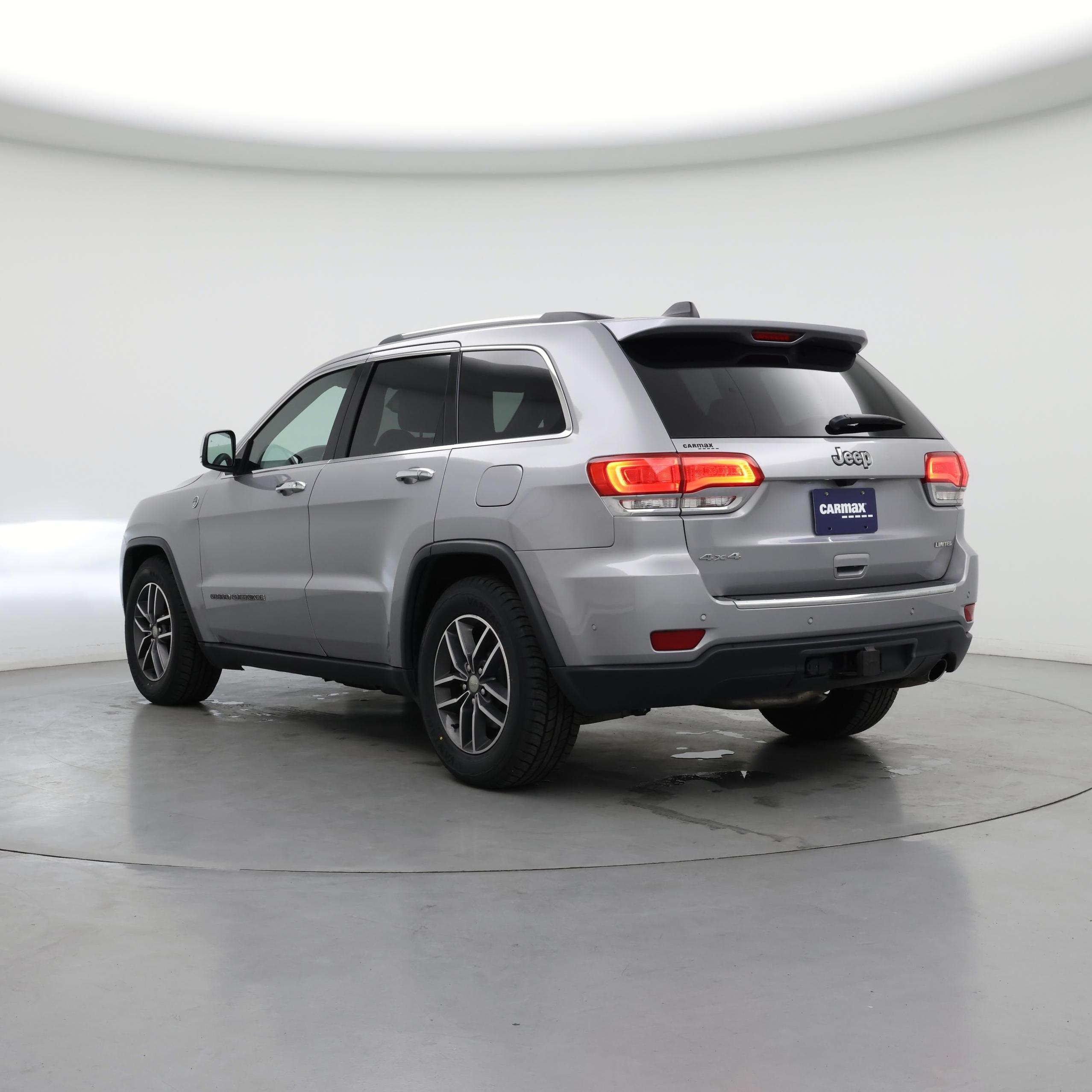 Thumbnail: 2018 Jeep Grand Cherokee - 2