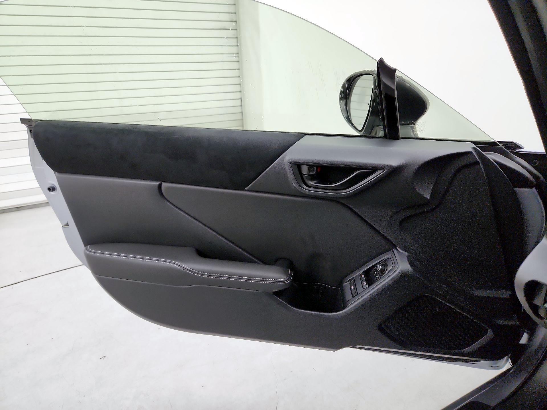 Thumbnail: 2023 Toyota GR86 - 12