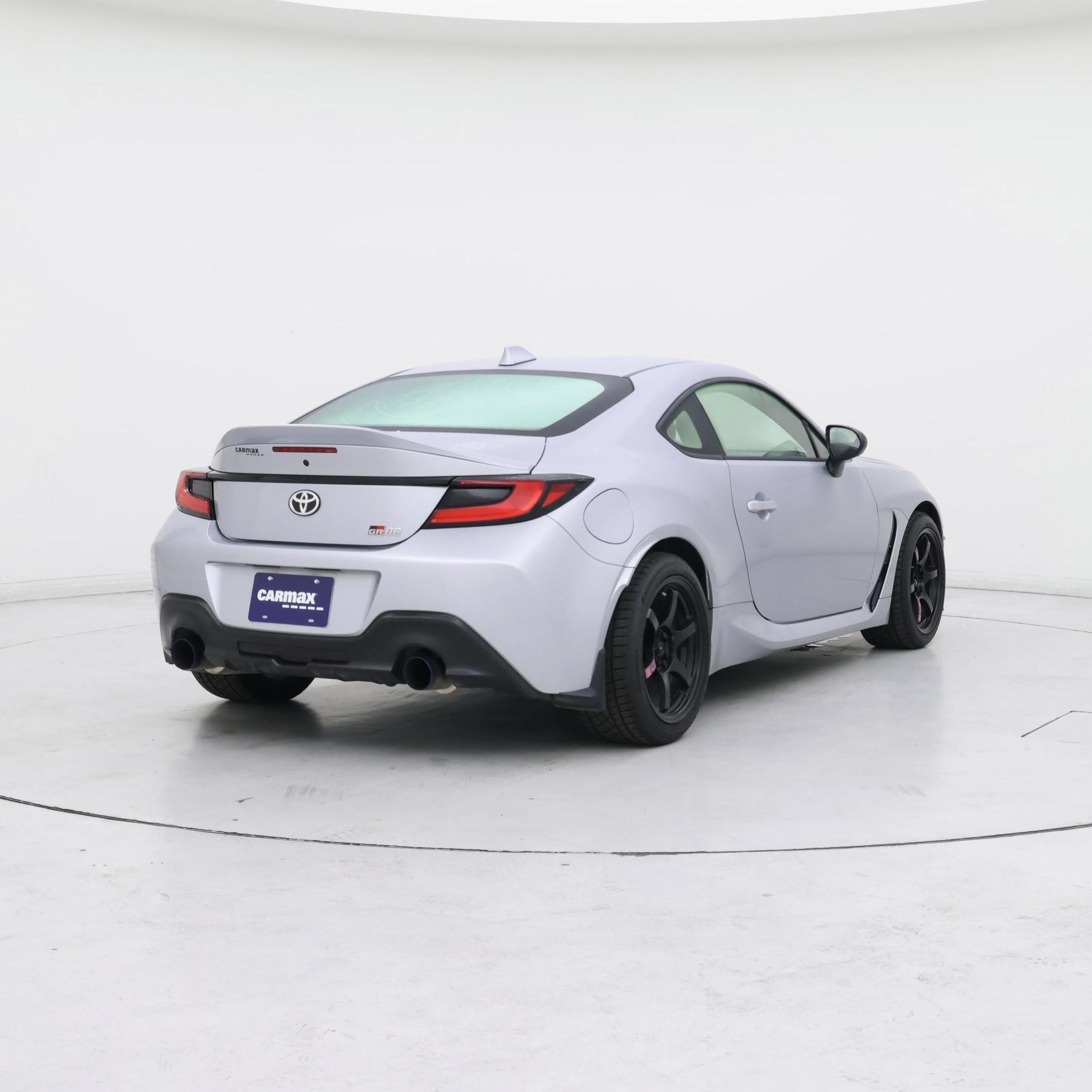 Thumbnail: 2023 Toyota GR86 - 8