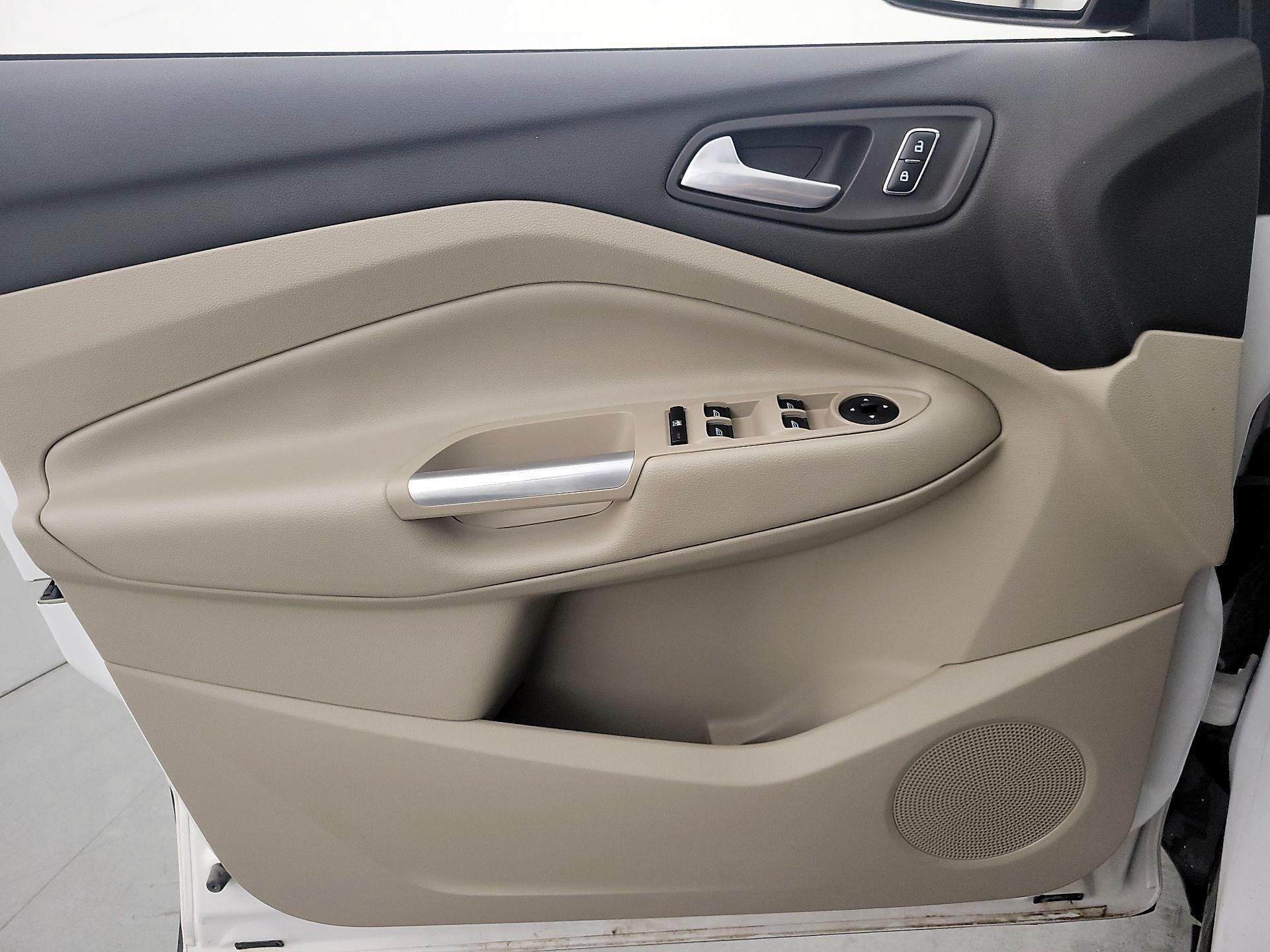 Thumbnail: 2014 Ford Escape - 12