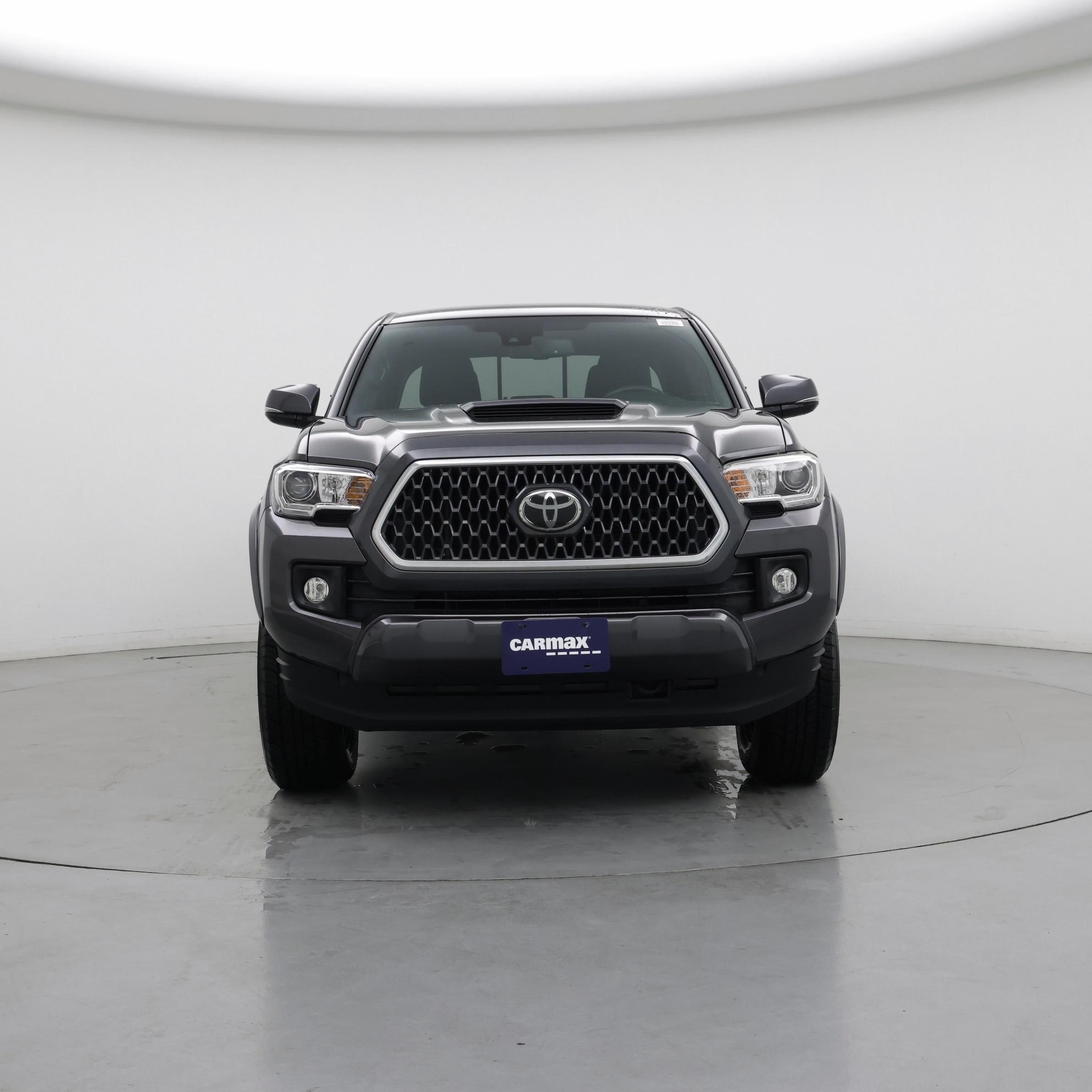 Thumbnail: 2018 Toyota Tacoma - 5