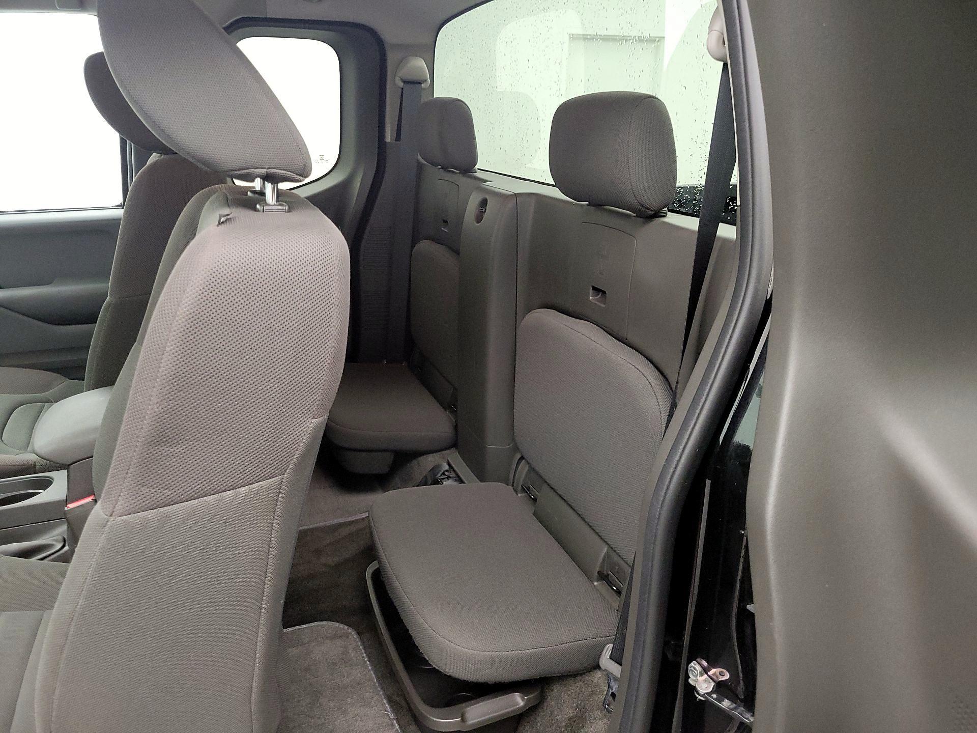 Thumbnail: 2018 Nissan Frontier - 19