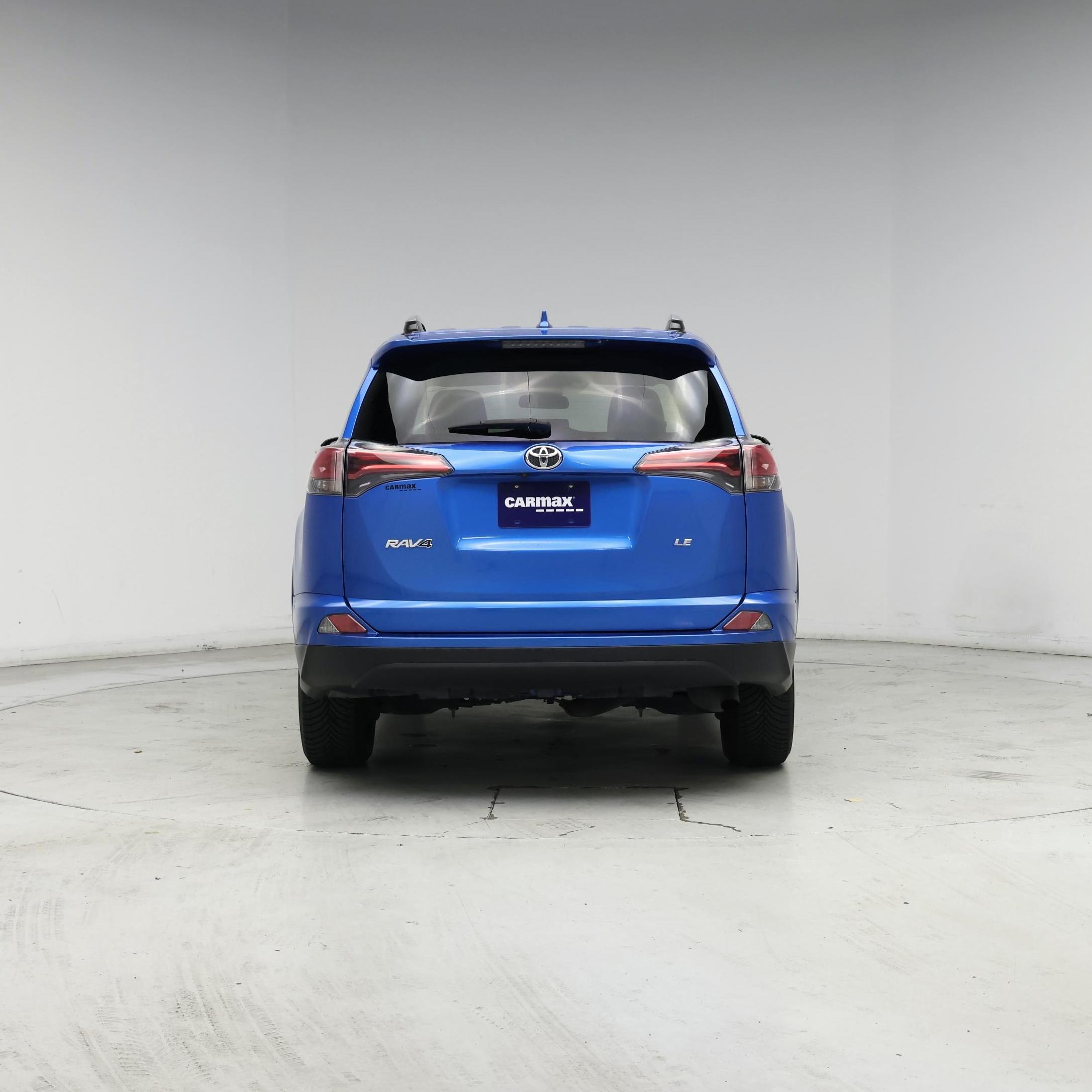 Thumbnail: 2018 Toyota RAV4 - 6