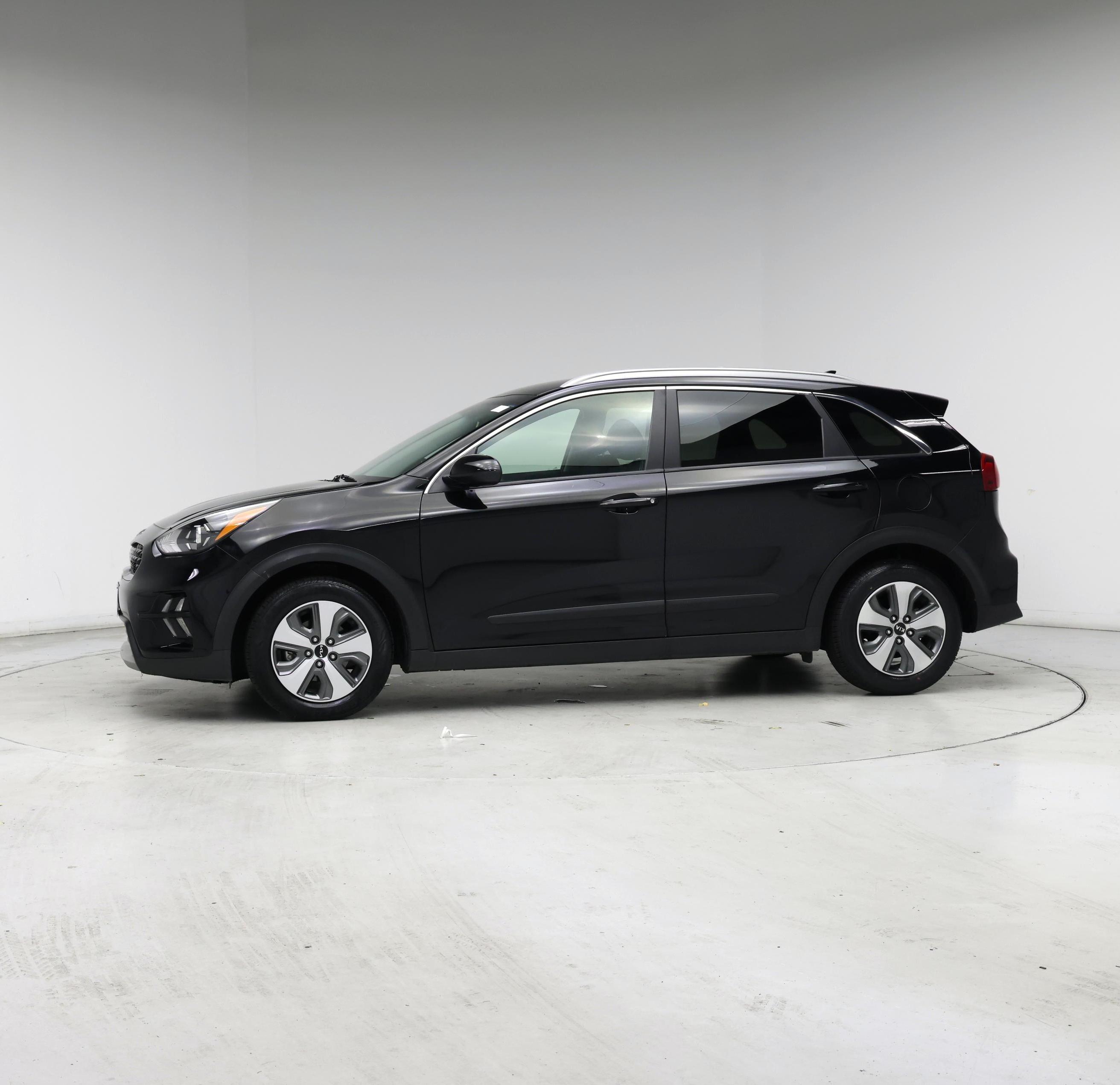 Thumbnail: 2020 Kia Niro - 3