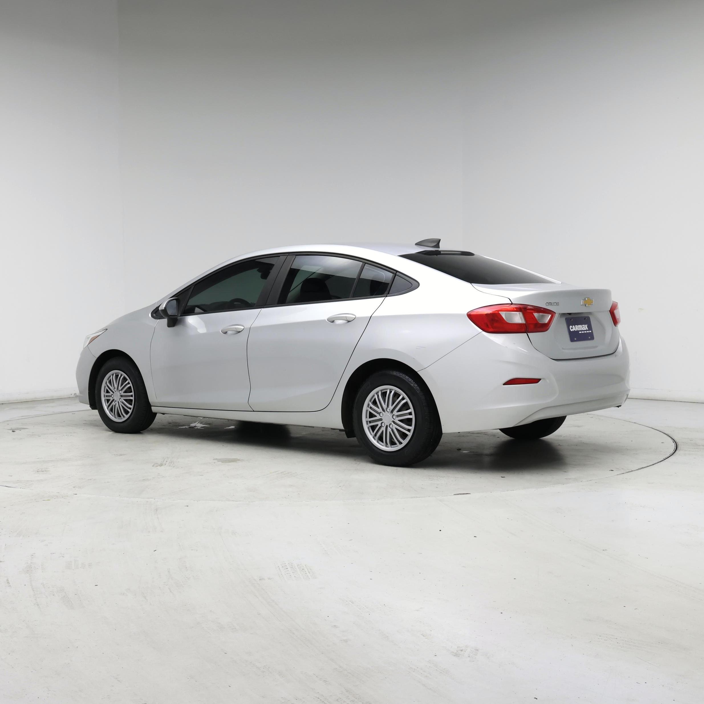 Thumbnail: 2016 Chevrolet Cruze - 2