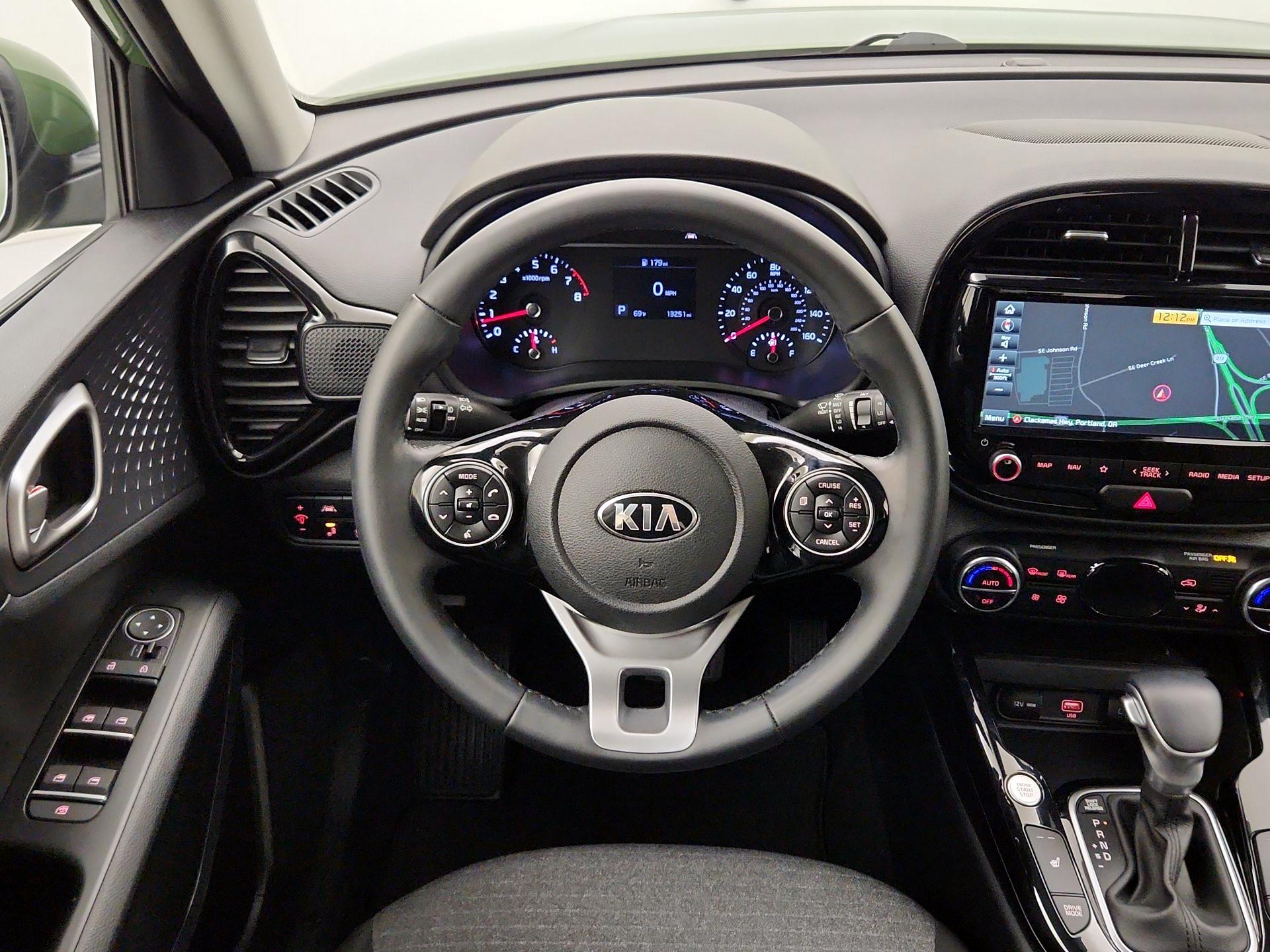 Thumbnail: 2020 Kia Soul - 10