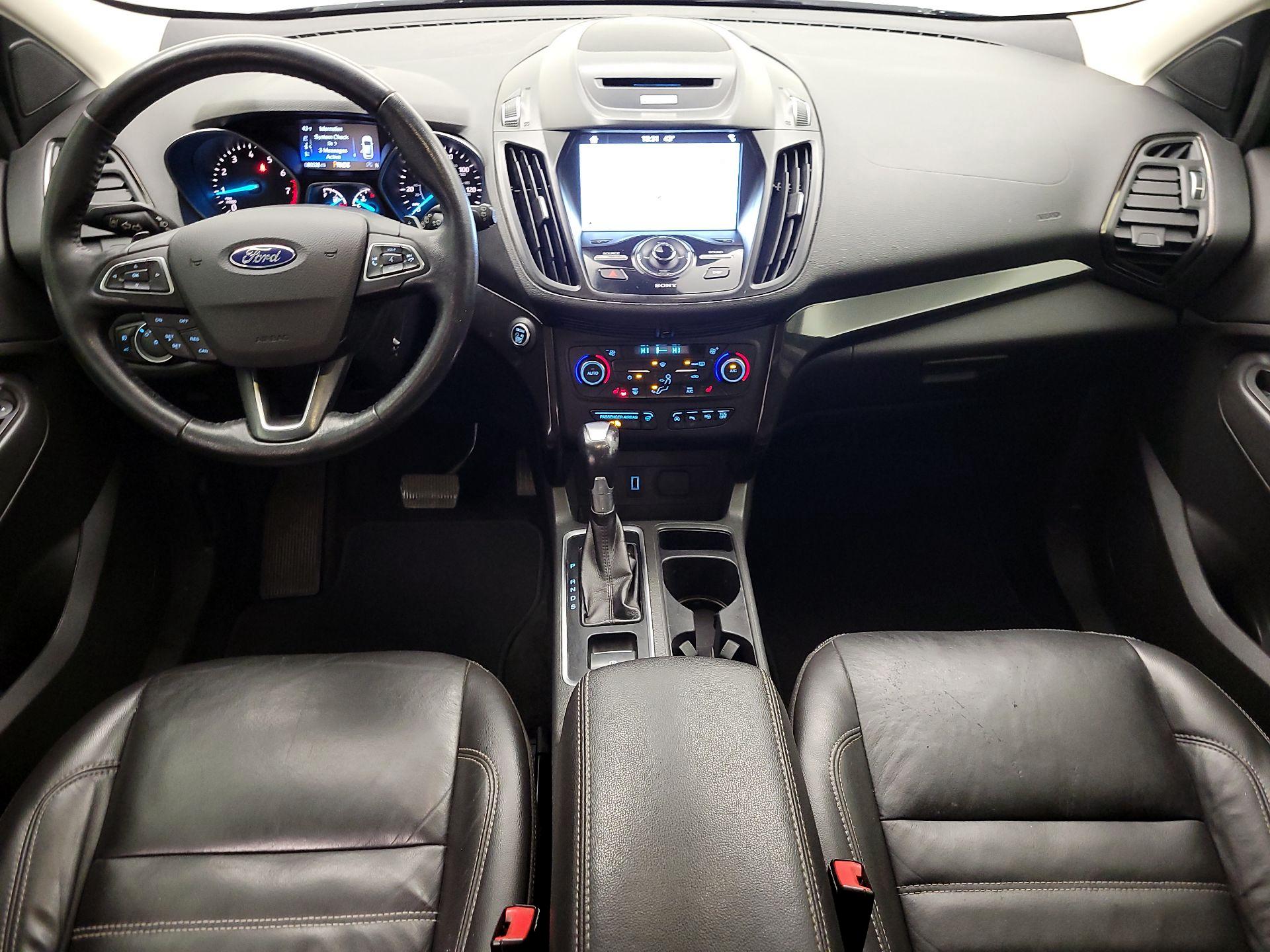 Thumbnail: 2017 Ford Escape - 9