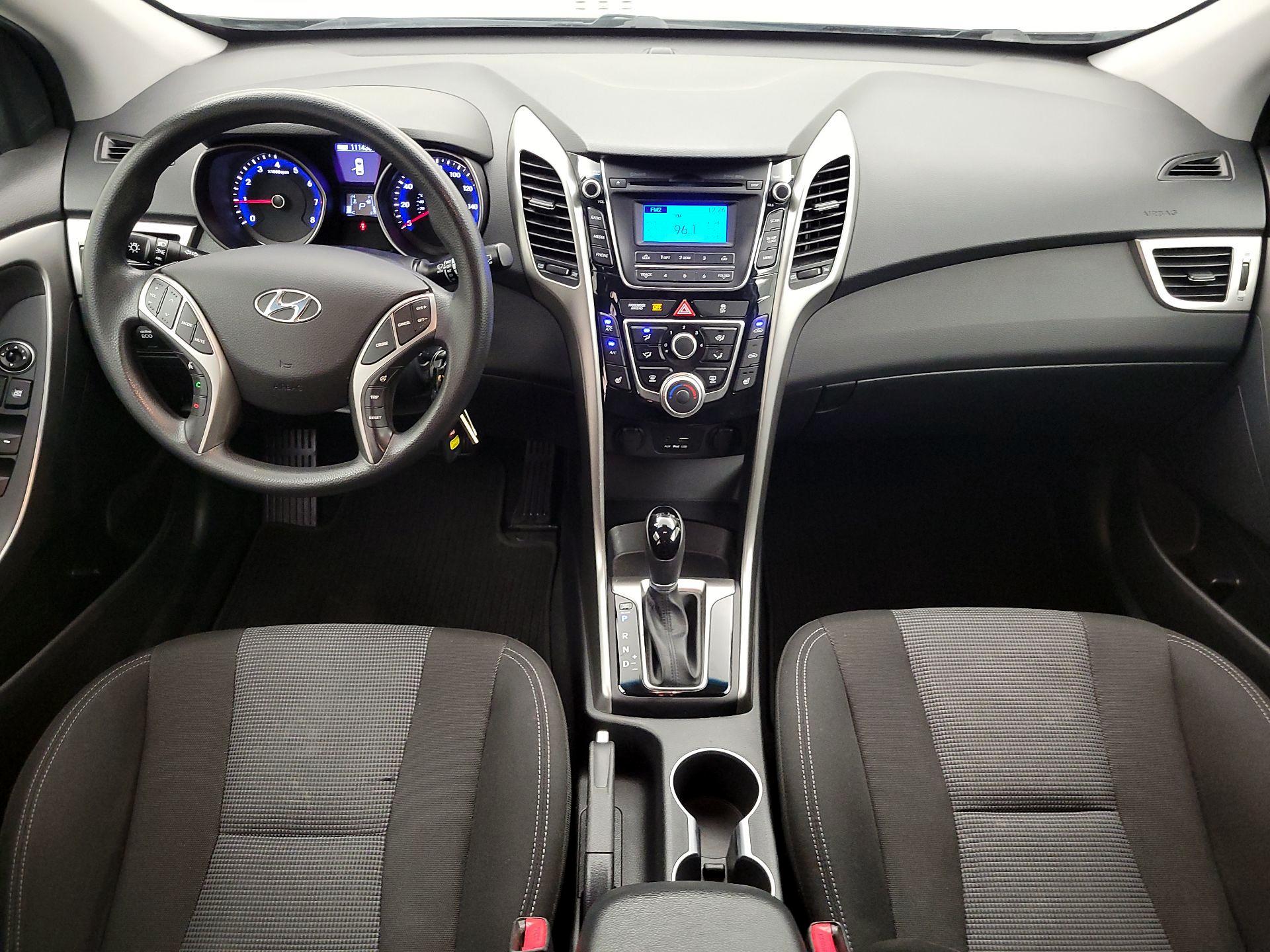 Thumbnail: 2016 Hyundai Elantra - 9