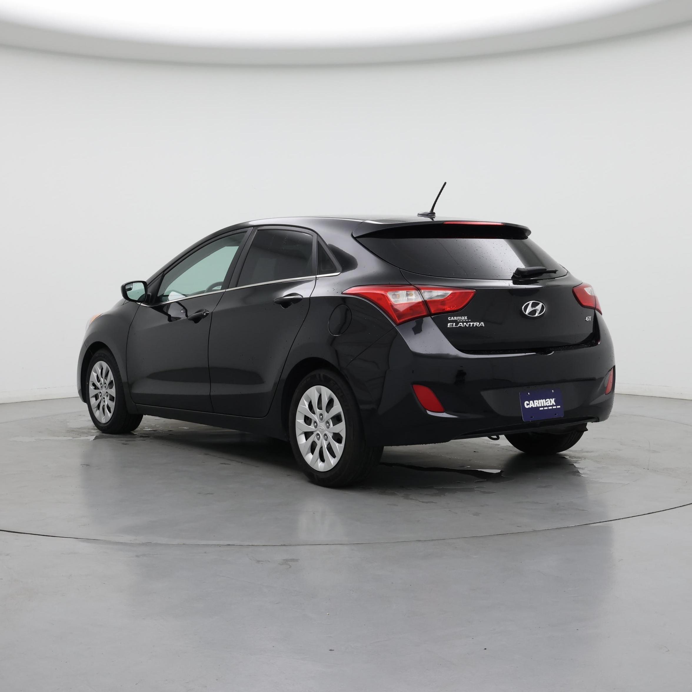 Thumbnail: 2016 Hyundai Elantra - 2