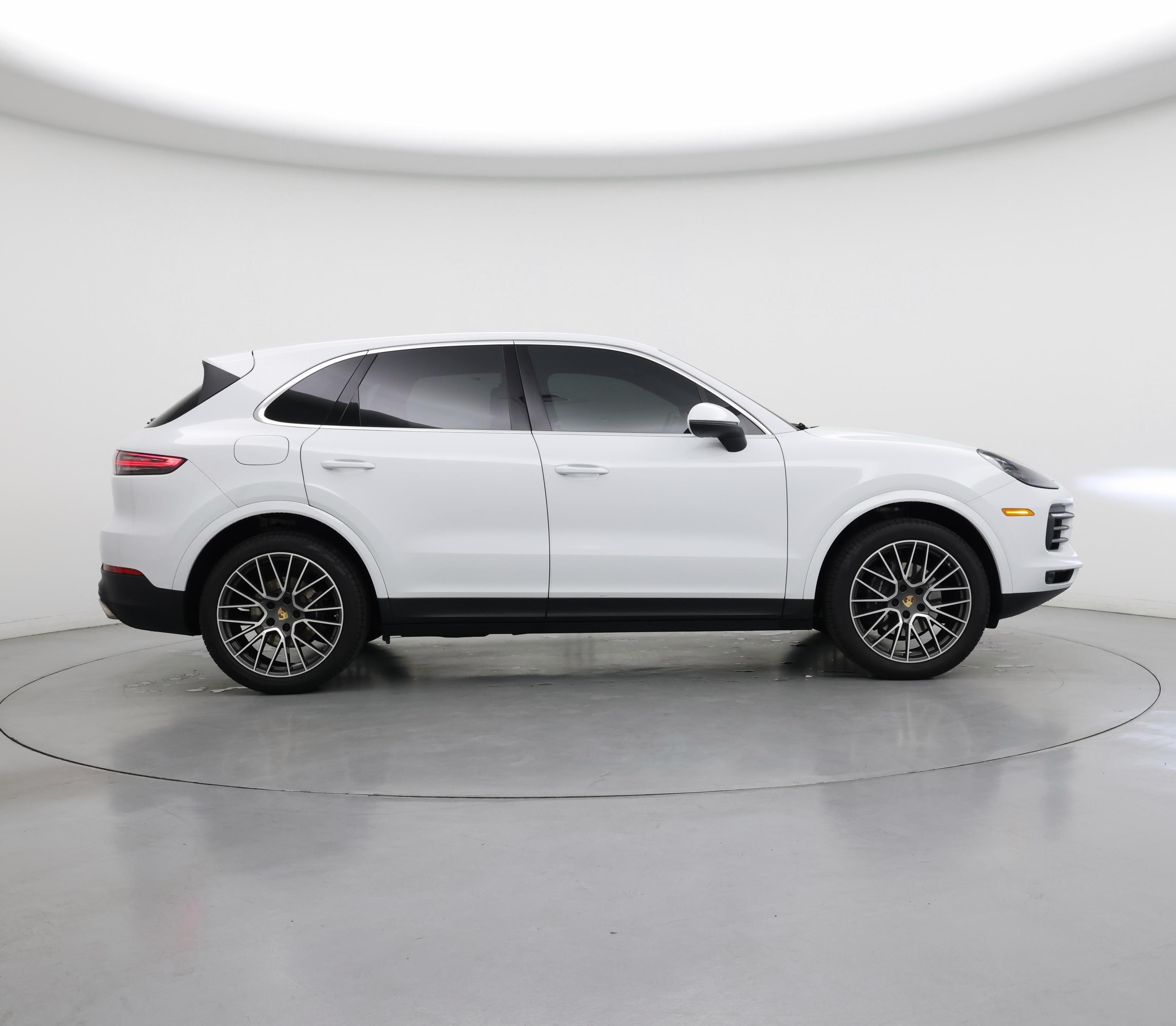 Thumbnail: 2019 Porsche Cayenne - 7