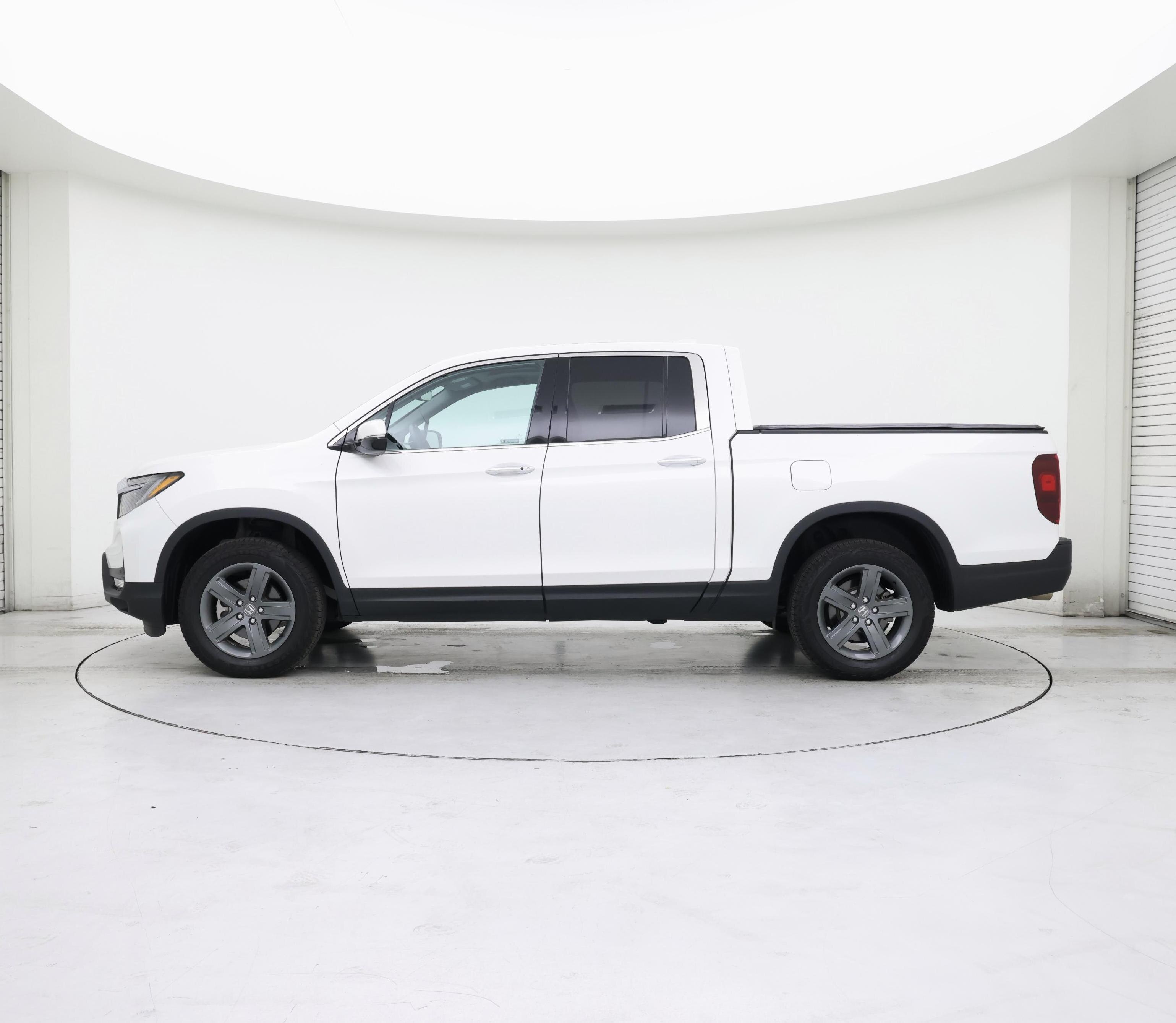 Thumbnail: 2023 Honda Ridgeline - 3