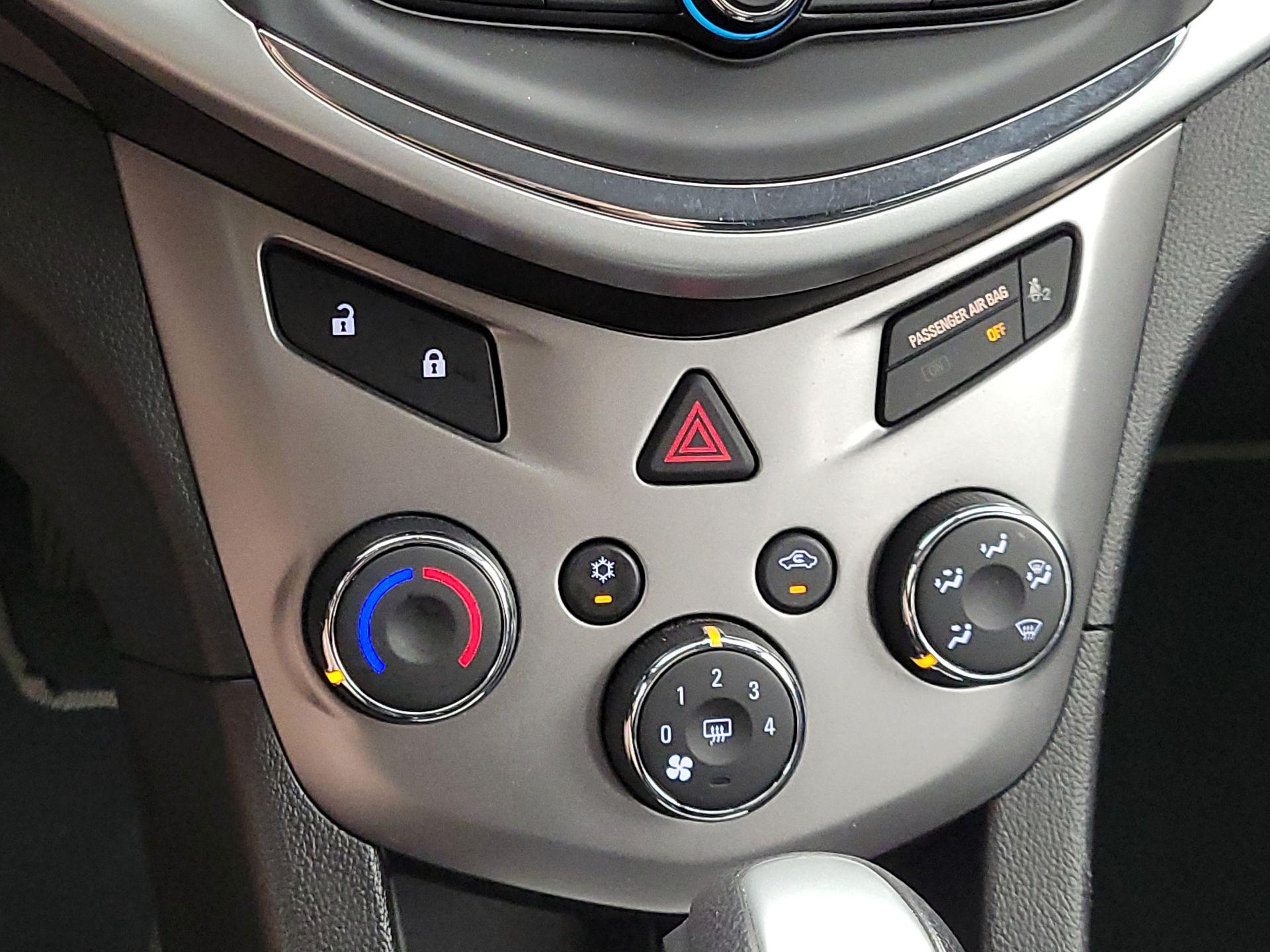 Thumbnail: 2017 Chevrolet Sonic - 16