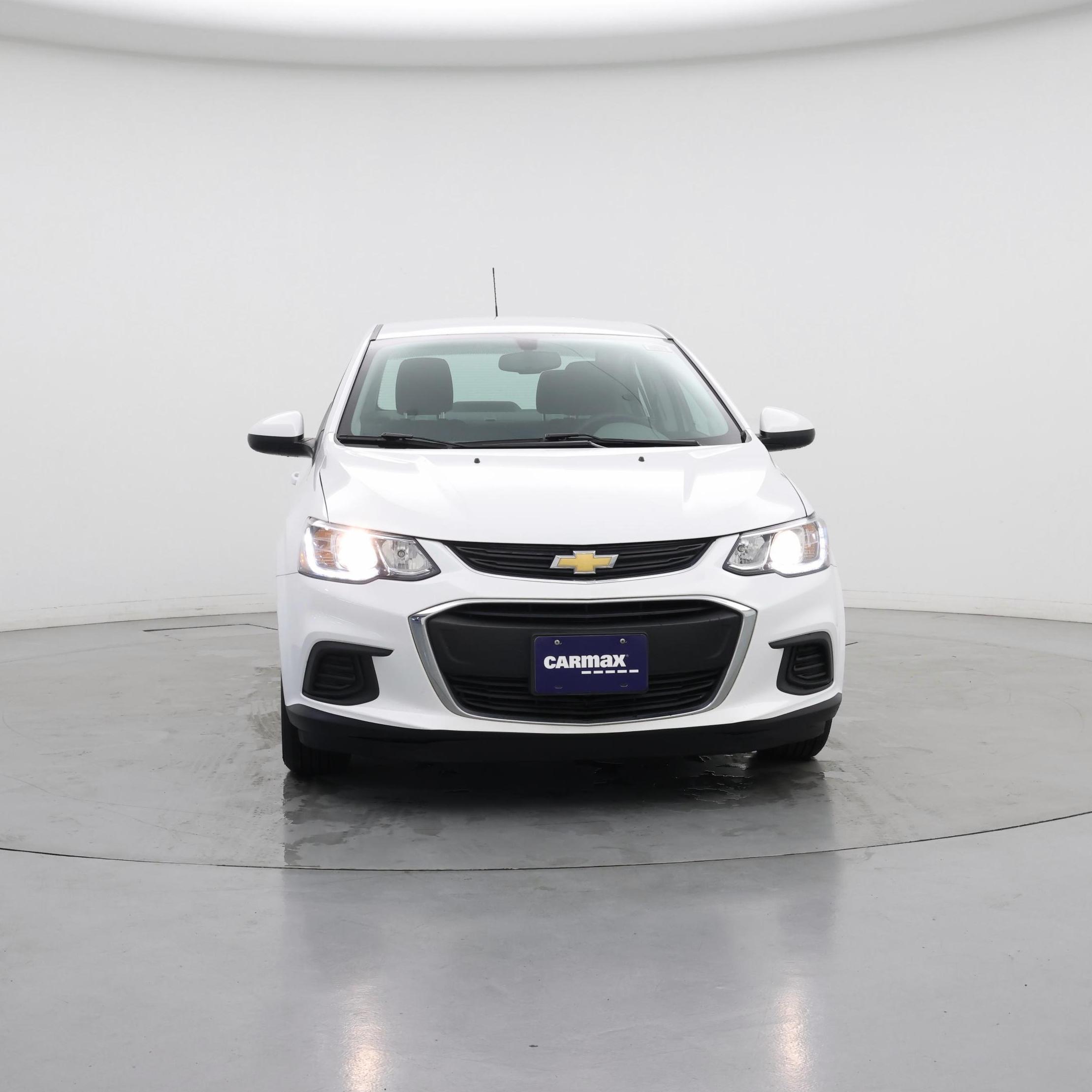 Thumbnail: 2017 Chevrolet Sonic - 5