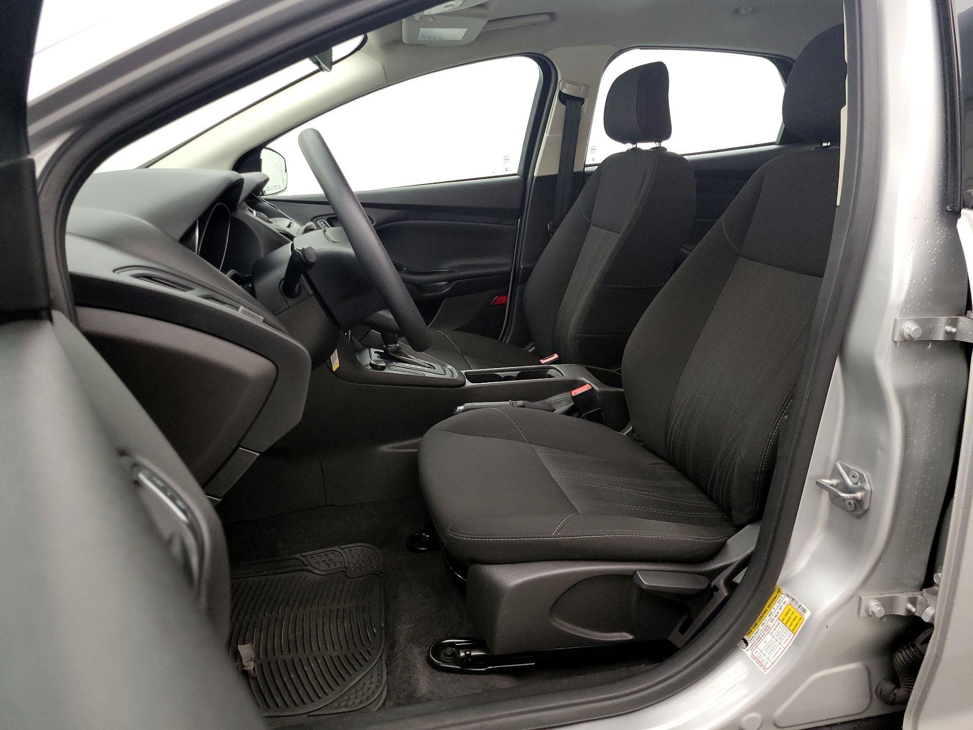 Thumbnail: 2017 Ford Focus - 11