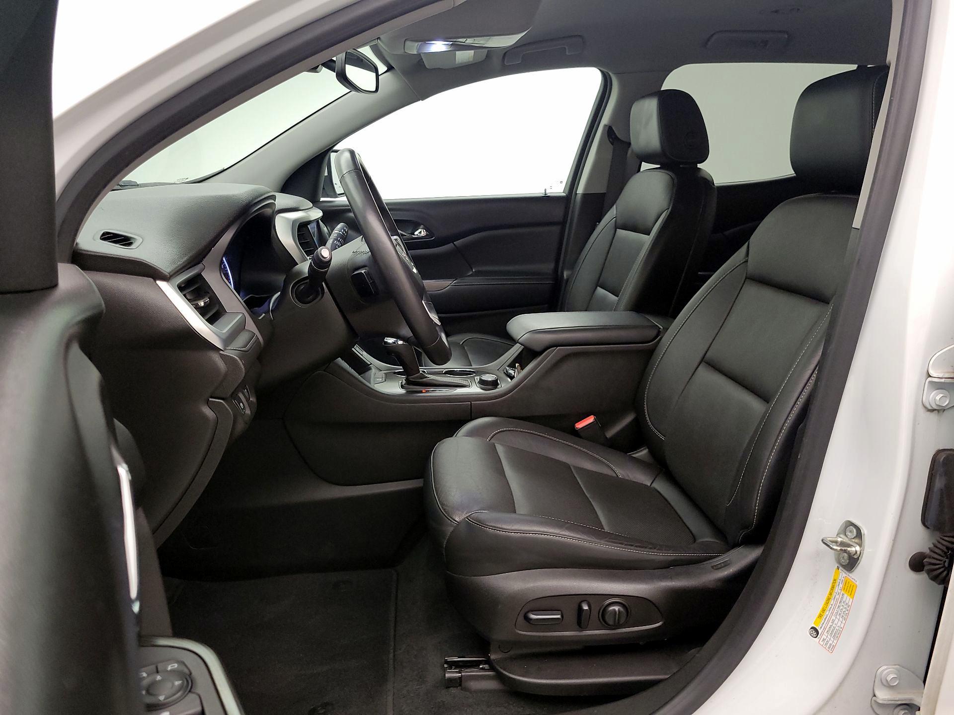 Thumbnail: 2018 GMC Acadia - 11
