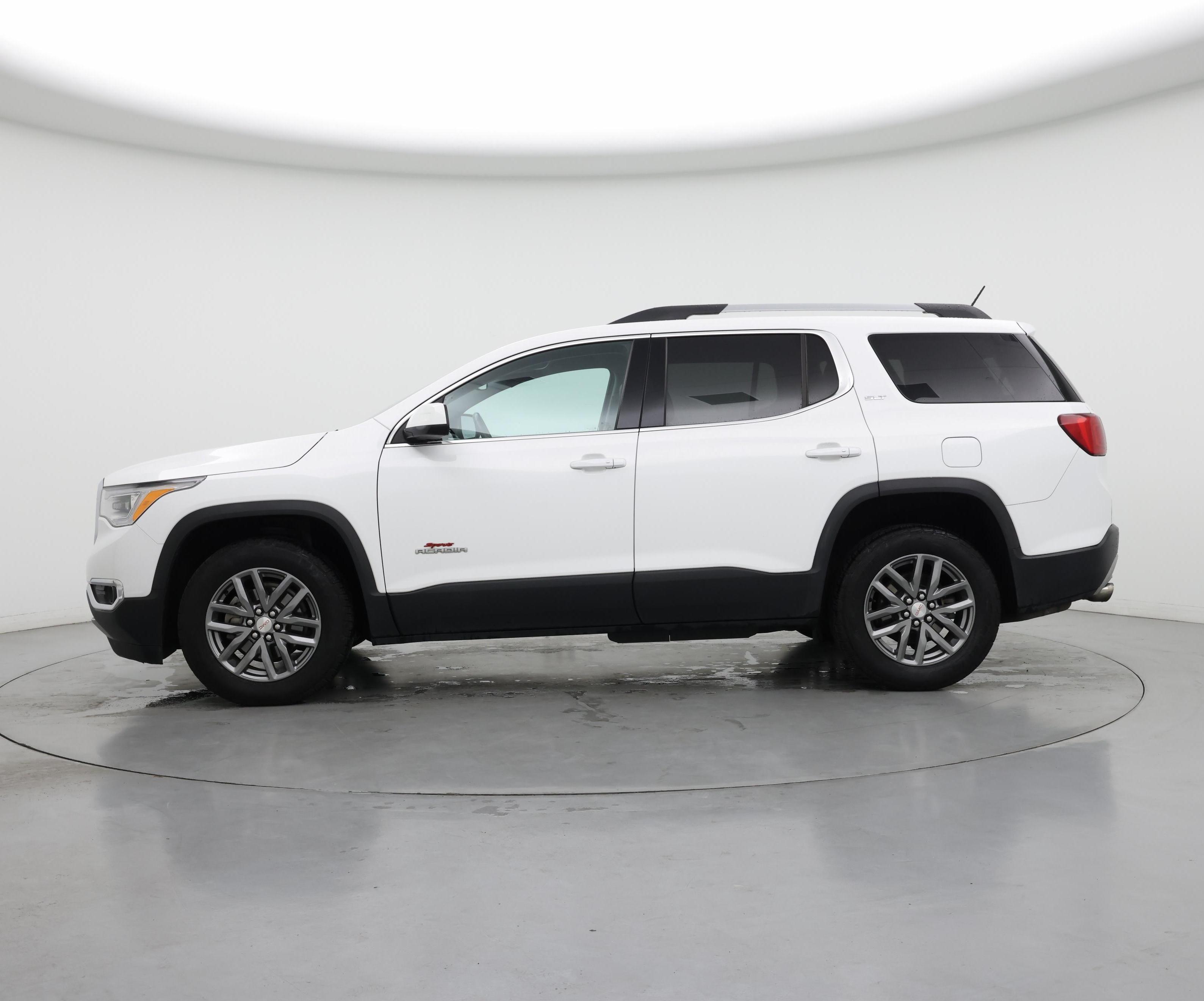 Thumbnail: 2018 GMC Acadia - 3