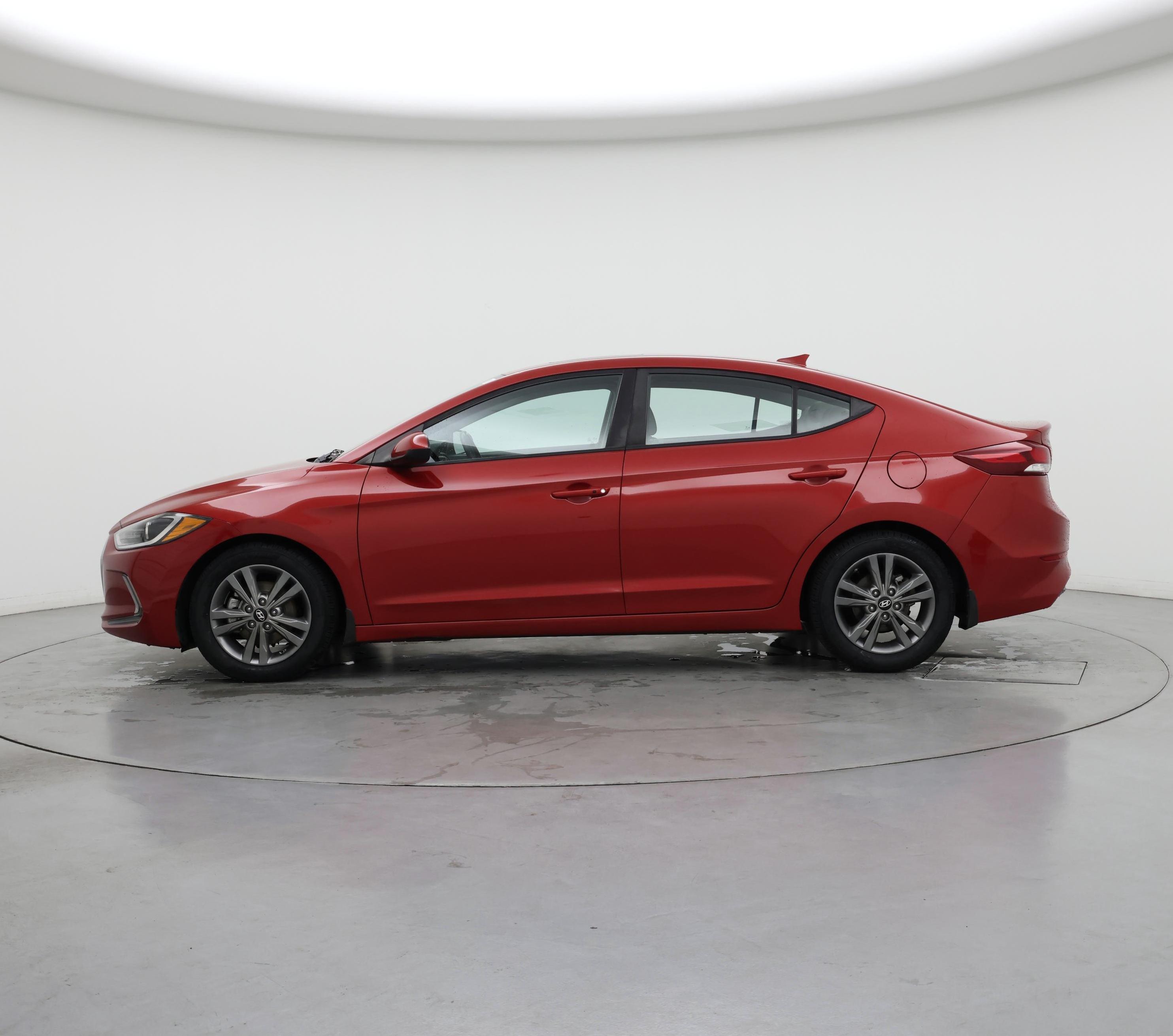 Thumbnail: 2018 Hyundai Elantra - 3